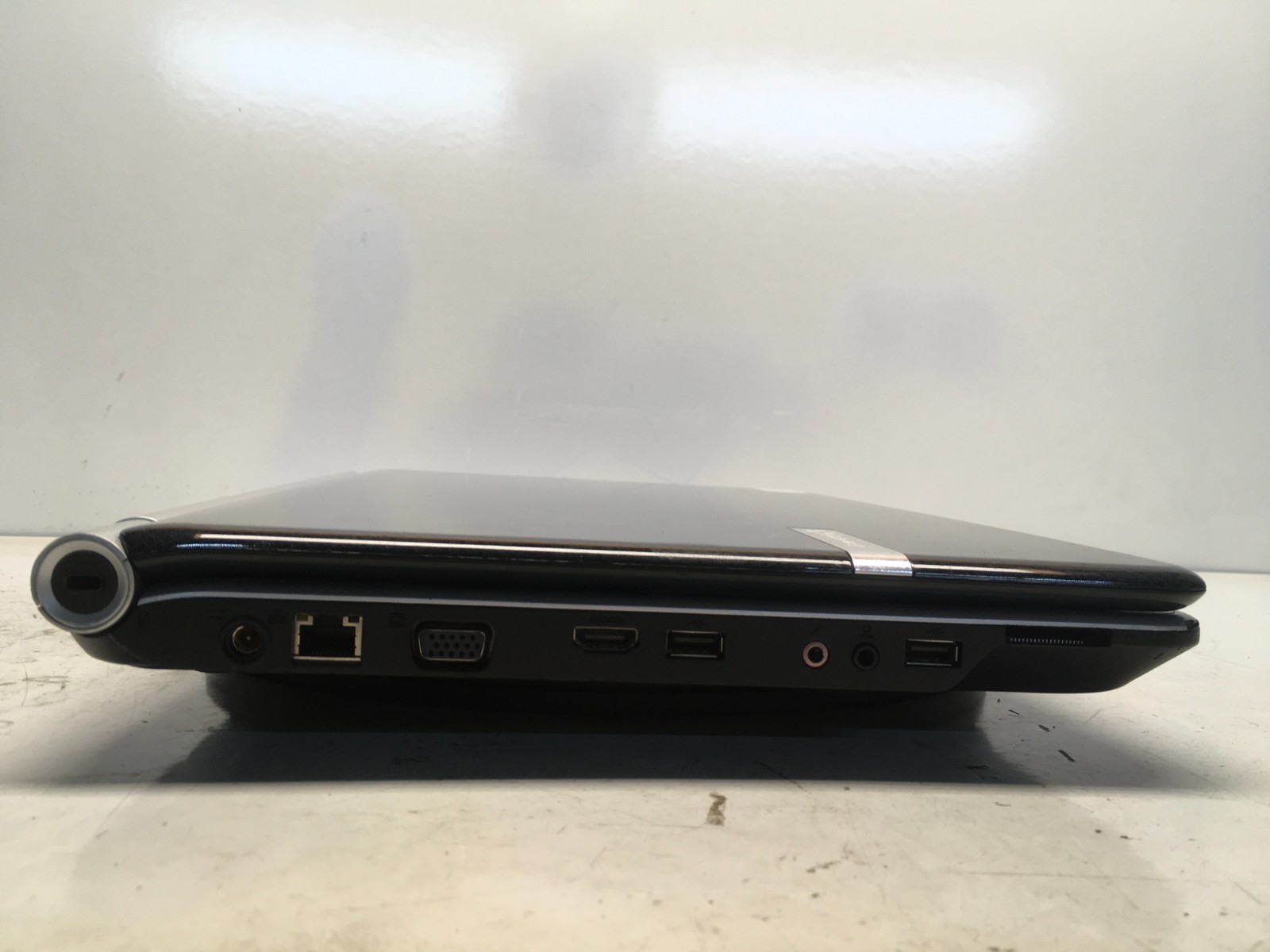 Gateway NV7802U Intel Core 2 Duo T6600 2.2GHz 4 GB NO HDD READ