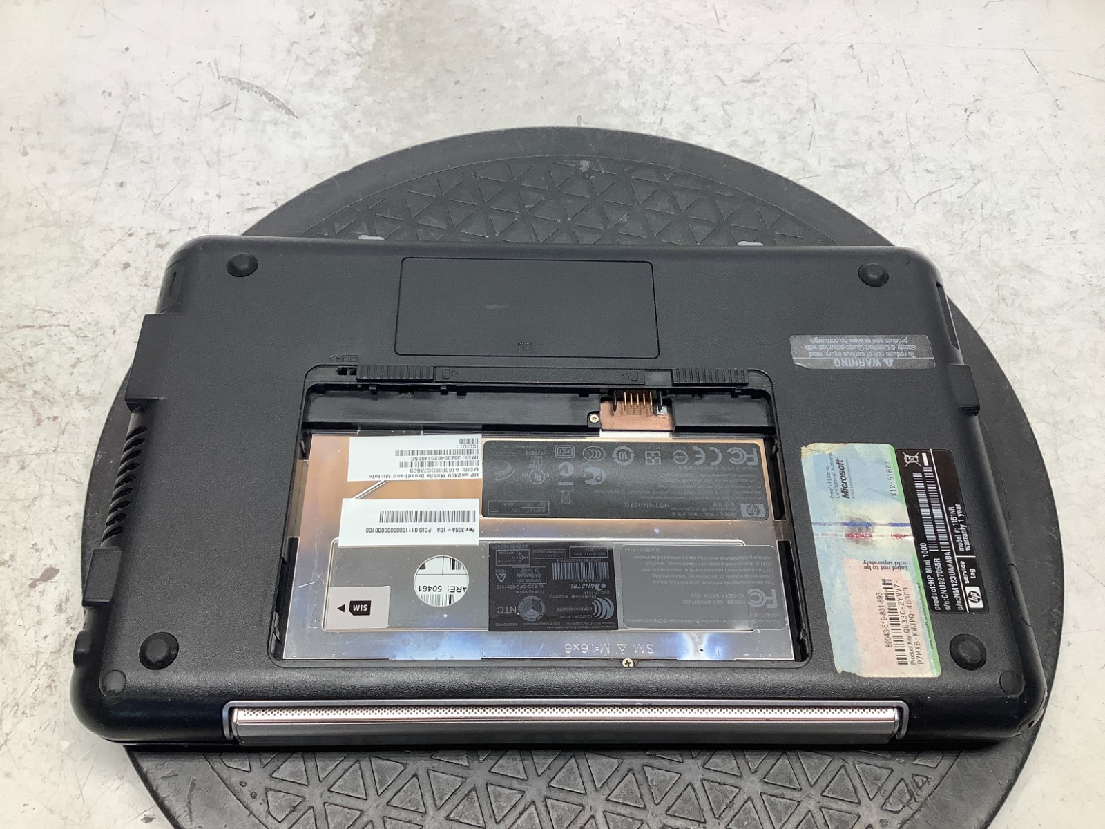 HP Mini 1151NR Intel Atom N270 1.6GHz 1 GB NO HDD