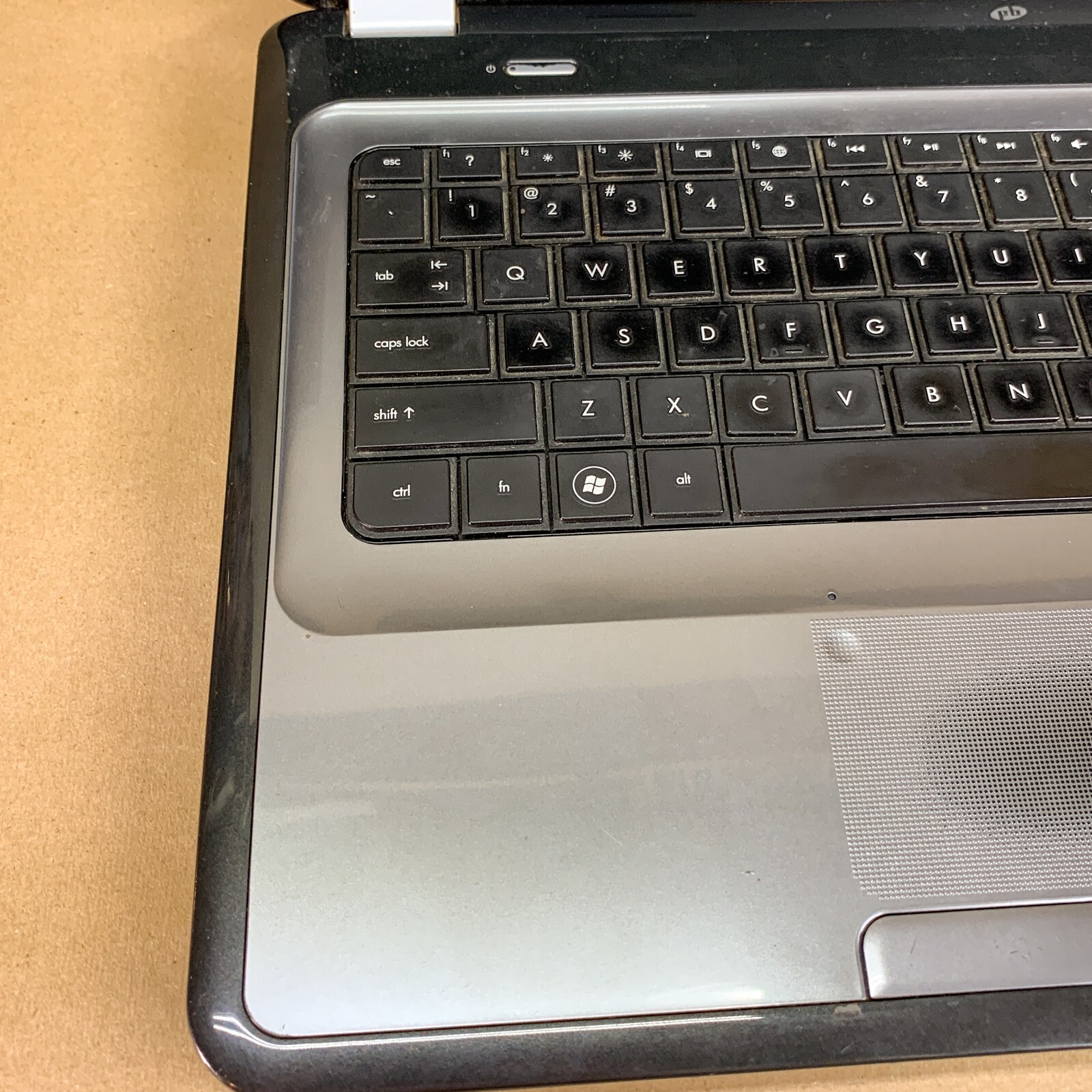 HP Pavilion g7-1219wm 17″ AMD E-450 1.65GHz 500GB HDD 4GB RAM with Charger READ