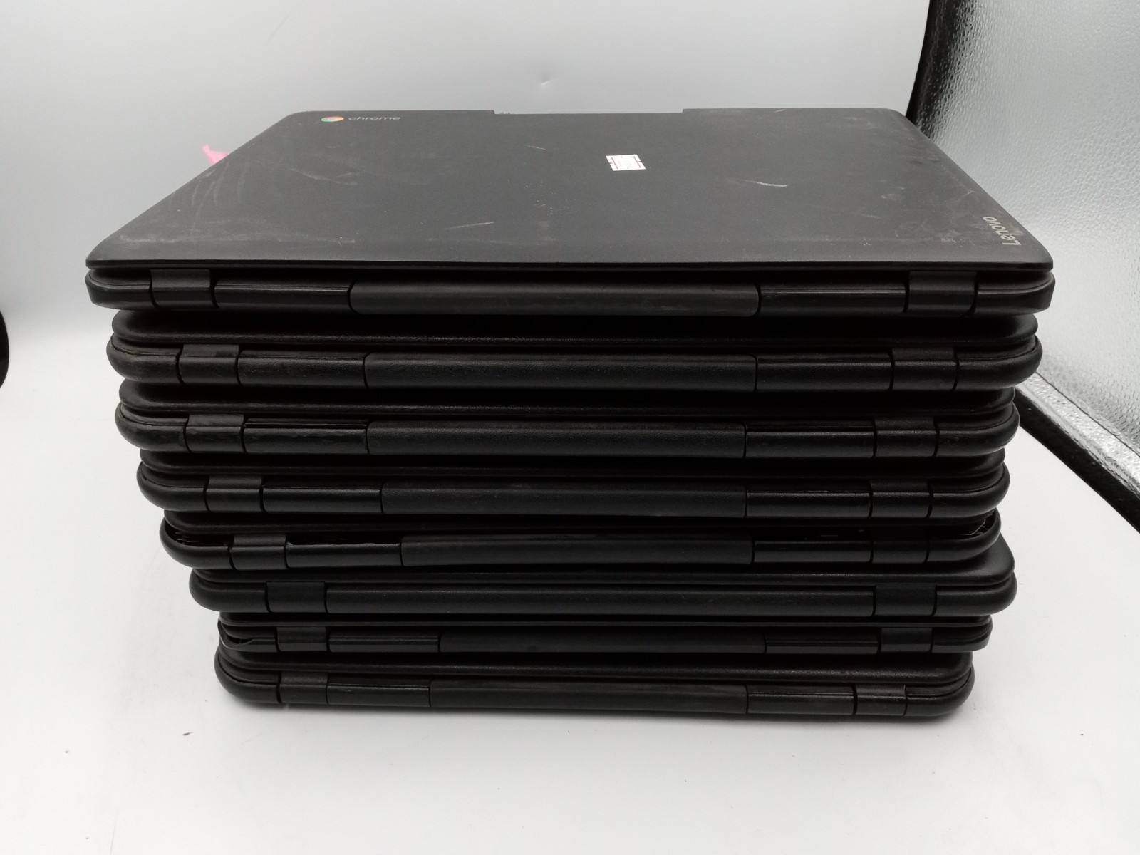 Lot of 8 – Lenovo N22 / N23 Chromebook Laptops – FOR PARTS – VARIOUS ISSUES -RR