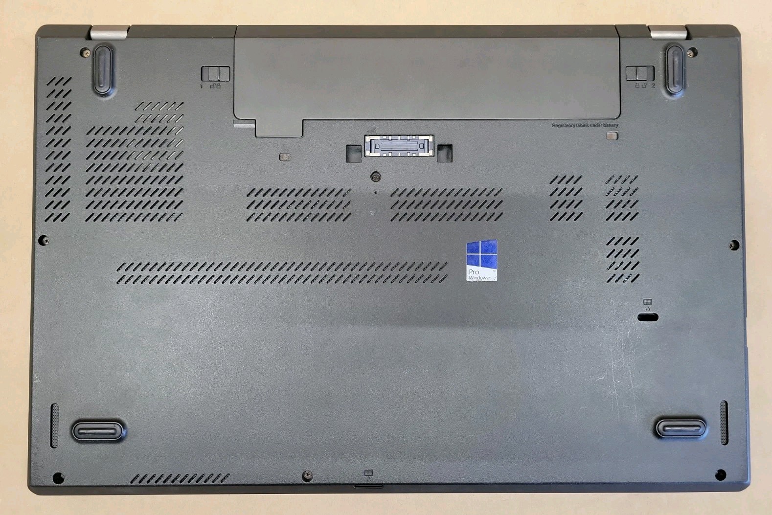 Lenovo ThinkPad T560, Intel Core i5-6300U @ 2.4GHz, 8GB RAM, 256GB SSD, W10P
