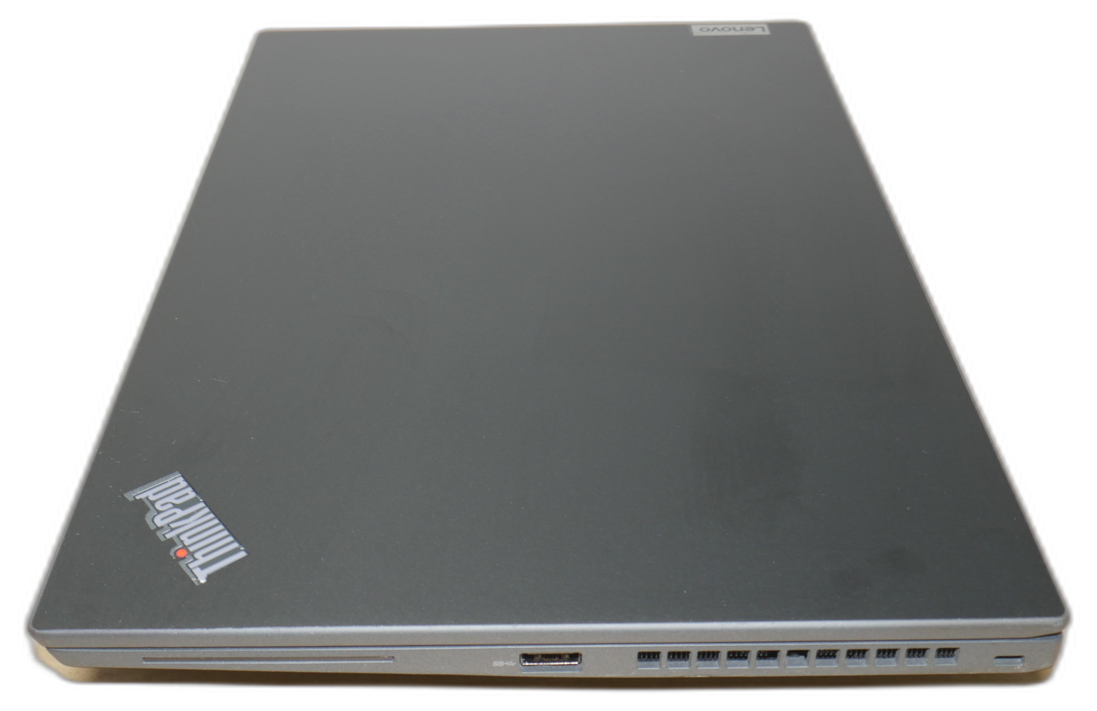 LENOVO ThinkPad T14s Gen 2i Intel Core i7-1185G7 3.00GHz 32 GB 128GB SSD 14″ Z0