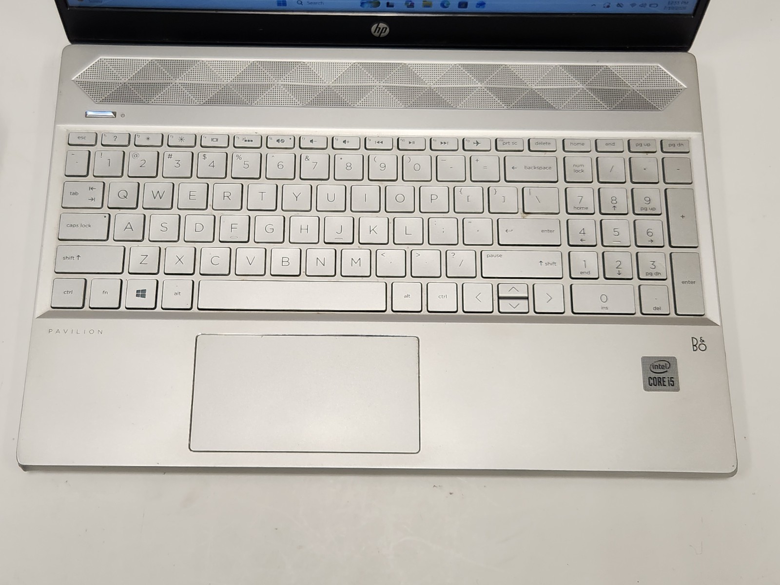 HP PAVILION 15-CS3153CL i5-1035G1 @ 1.00GHz 8GB RAM 256GB SSD W11P TOUCH + AC
