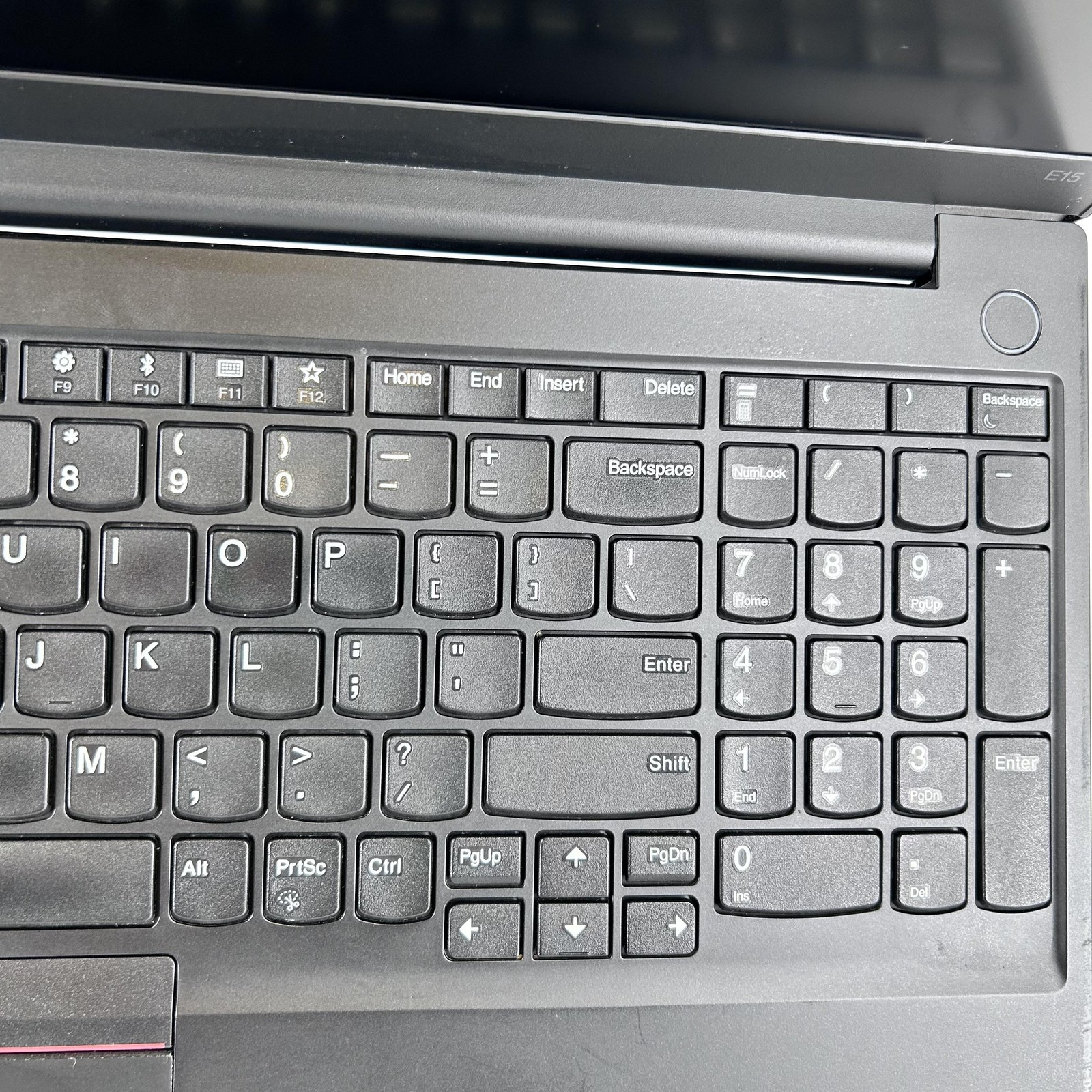 Lenovo ThinkPad E15 15″ FHD i7-10510U 1.80GHz 16GB 256GB SSD Good