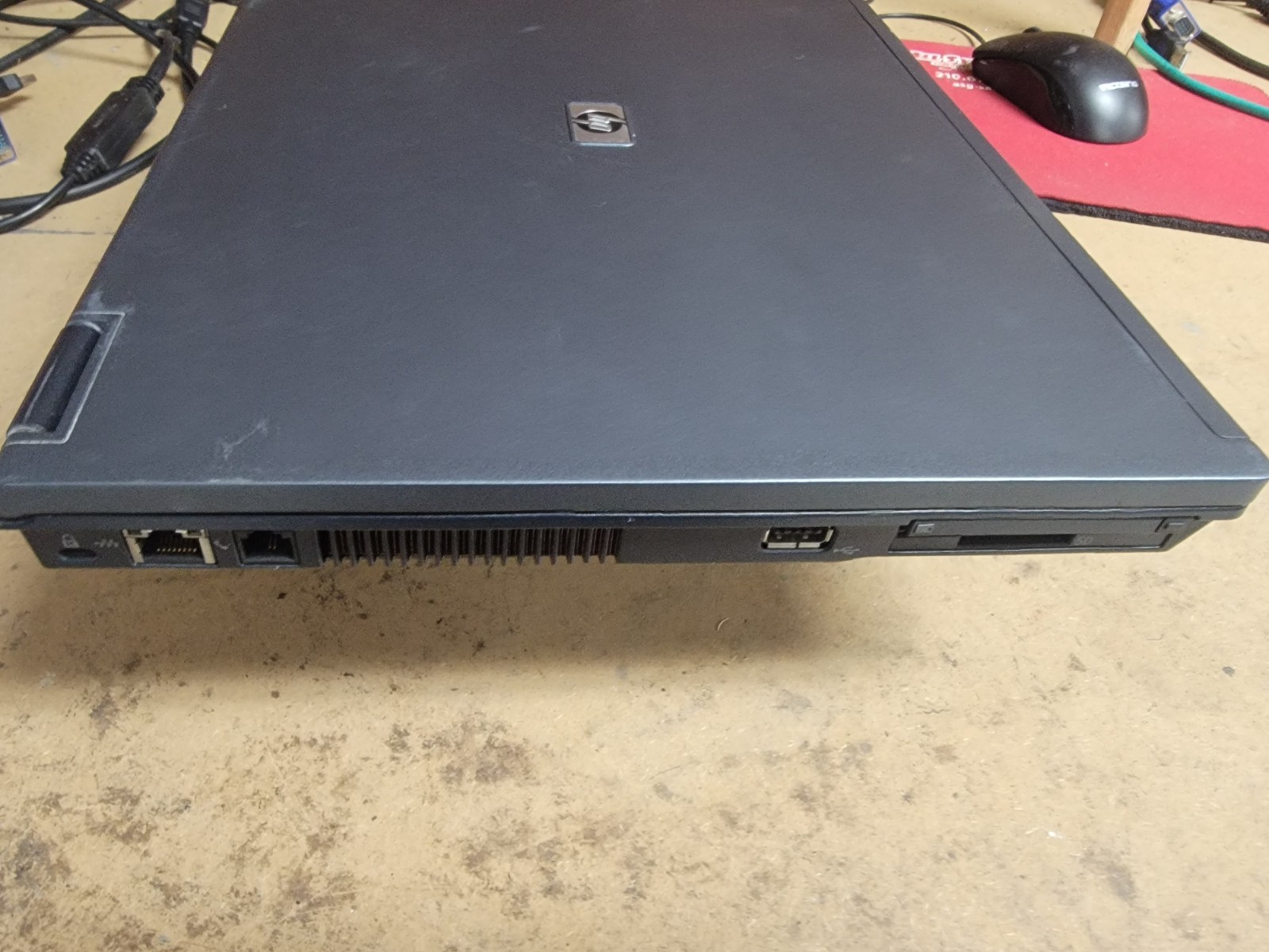 HP COMPAQ NC6230 15″ Laptop Pentium M – 1GB Ram – Sold AS IS NO WARRANTY