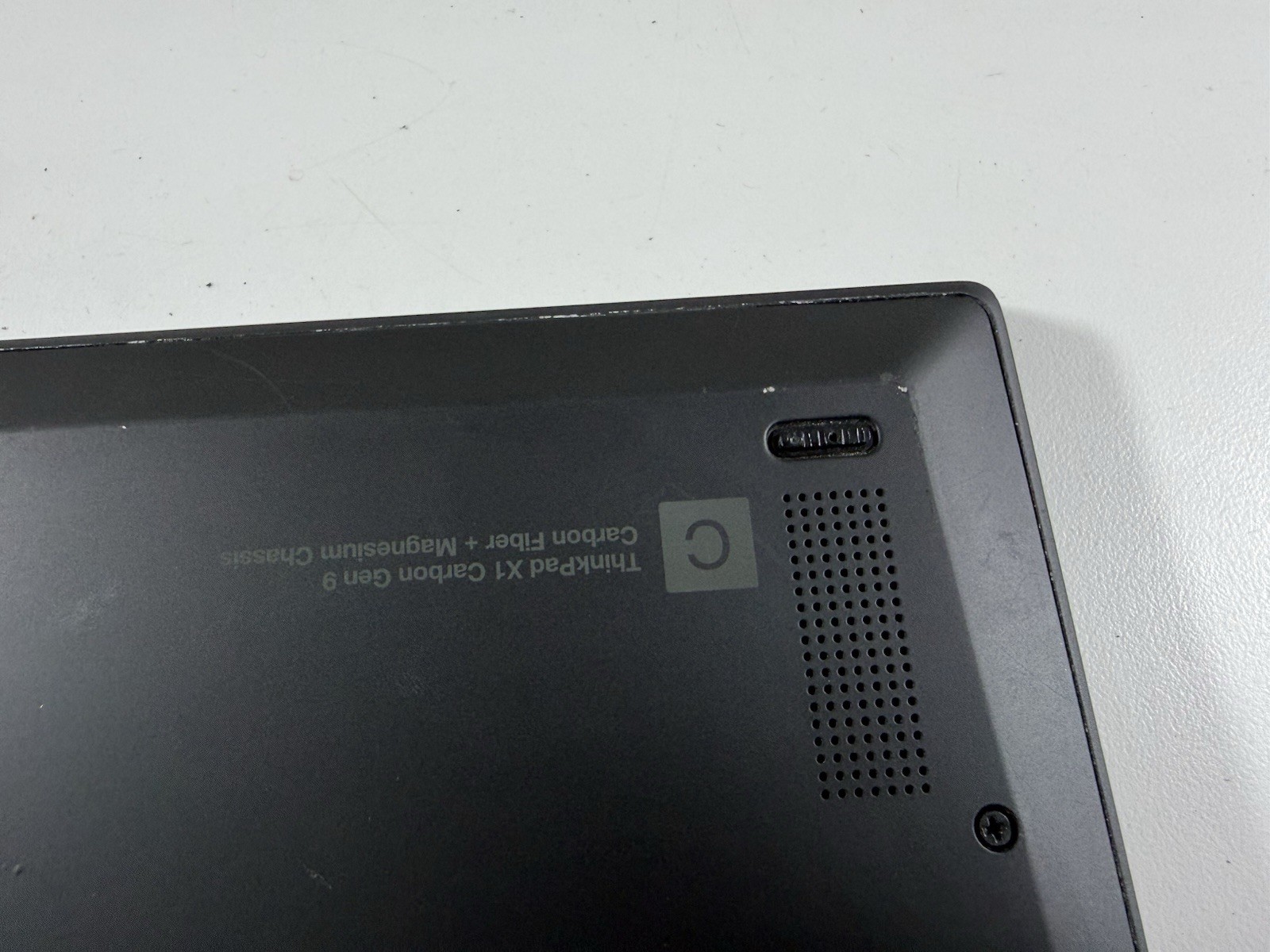 Lenovo ThinkPad X1 Carbon 9th Gen i7-1185G7 16GB DDR4 512GB NO BATTERY WIN 11