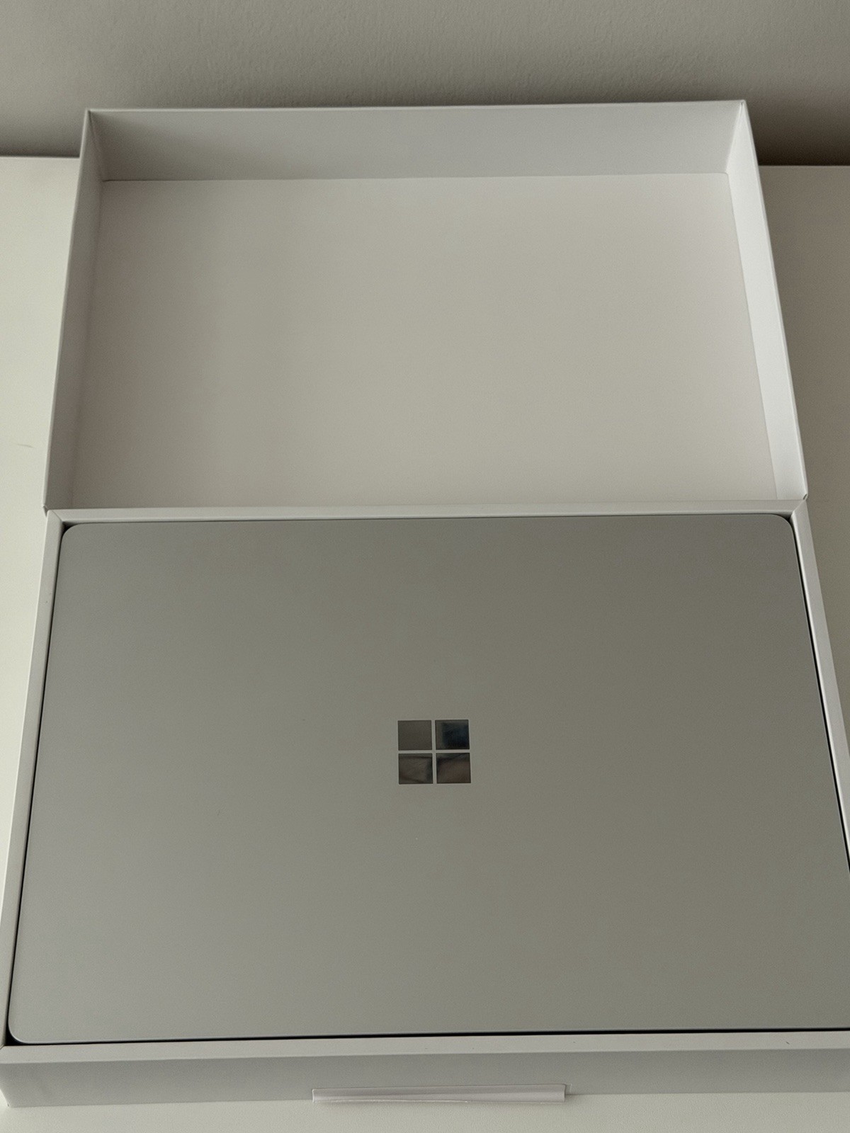 Microsoft Surface Laptop Copilot+ PC 15 Touchscreen Snapdragon X Elite 1TB