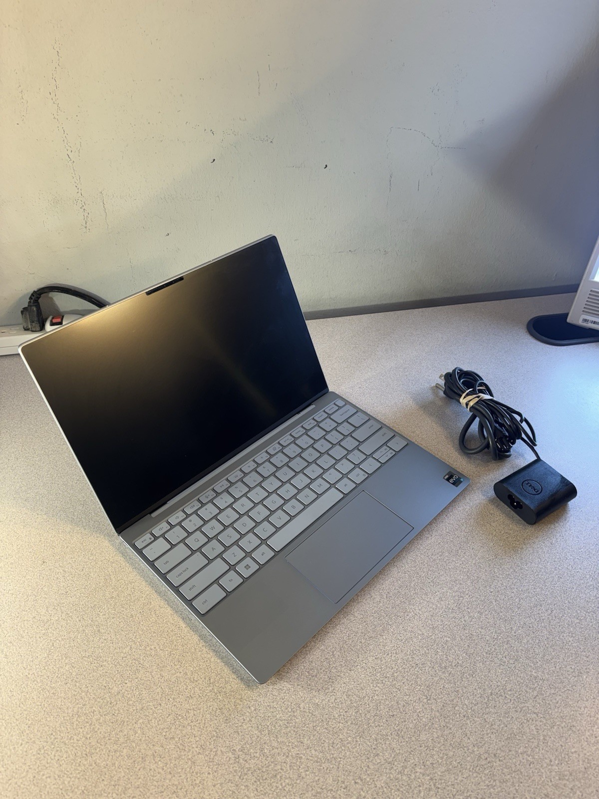 Dell XPS 13 9315 | i7-1250U | 32GB RAM | 1TB SSD | 13” | Windows 11 Home