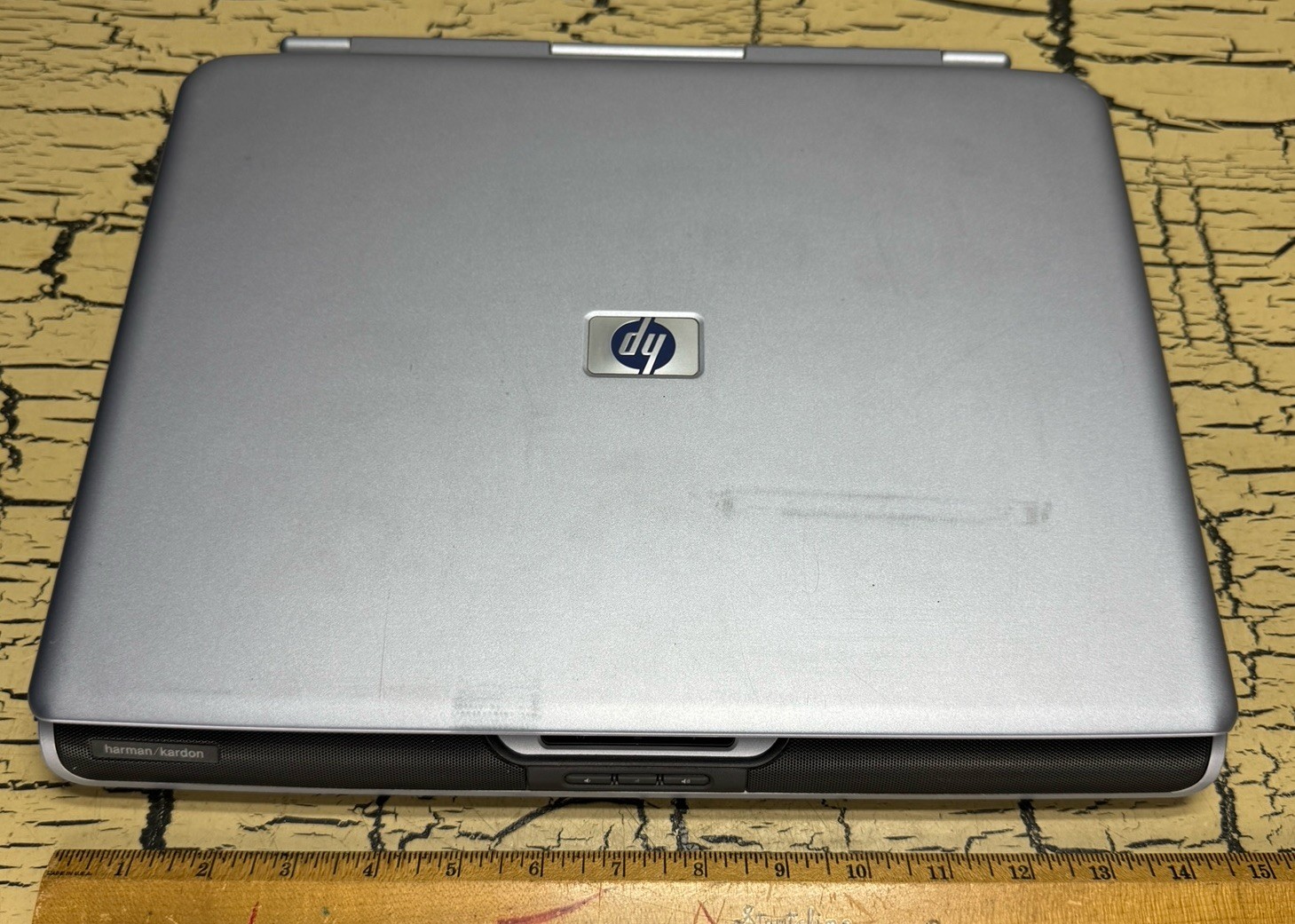 VTG Pavillion 2V5000 Laptop PC Computer Harman Kardon 4 Parts Repair Untested