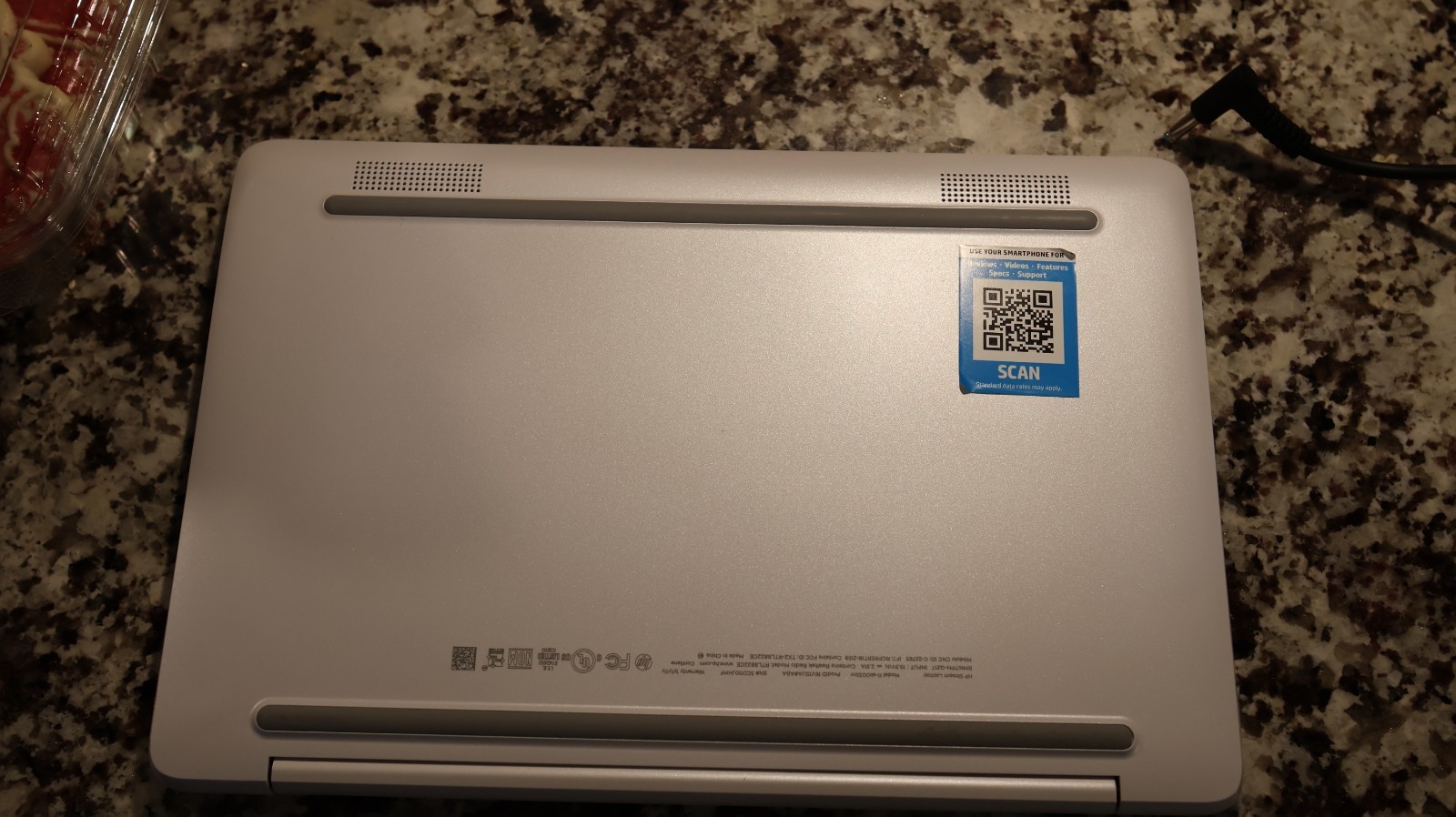 HP STREAM LAPTOP AK0035NR 11.6 INCH 4GB RAM 32 GB ROM INTEL CELERON N 1.1 GHZ