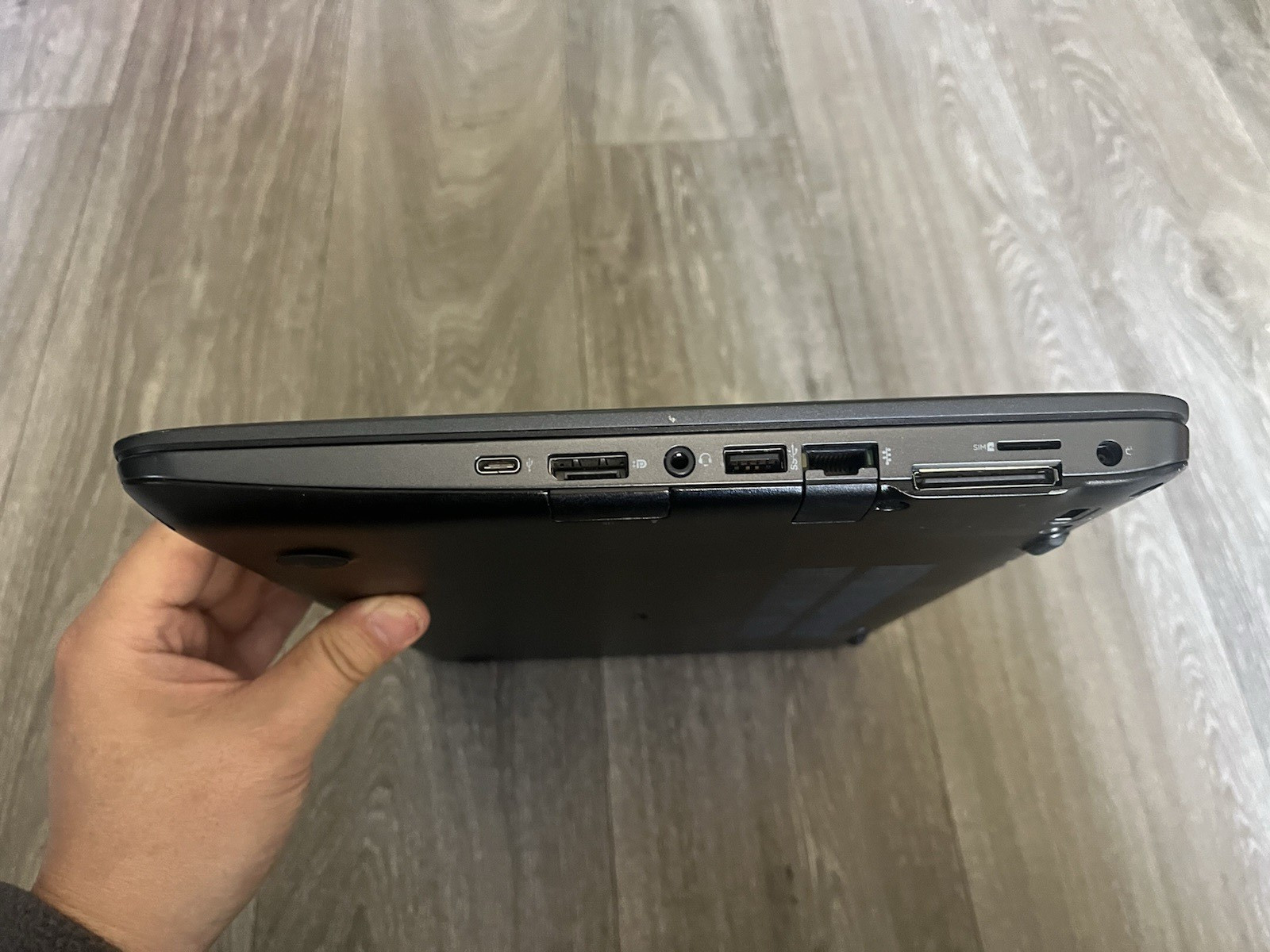 HP ZBook 14u G4 Laptop 14″ Core i7-7500U 16GB RAM 500GB SSD Win10 Pro