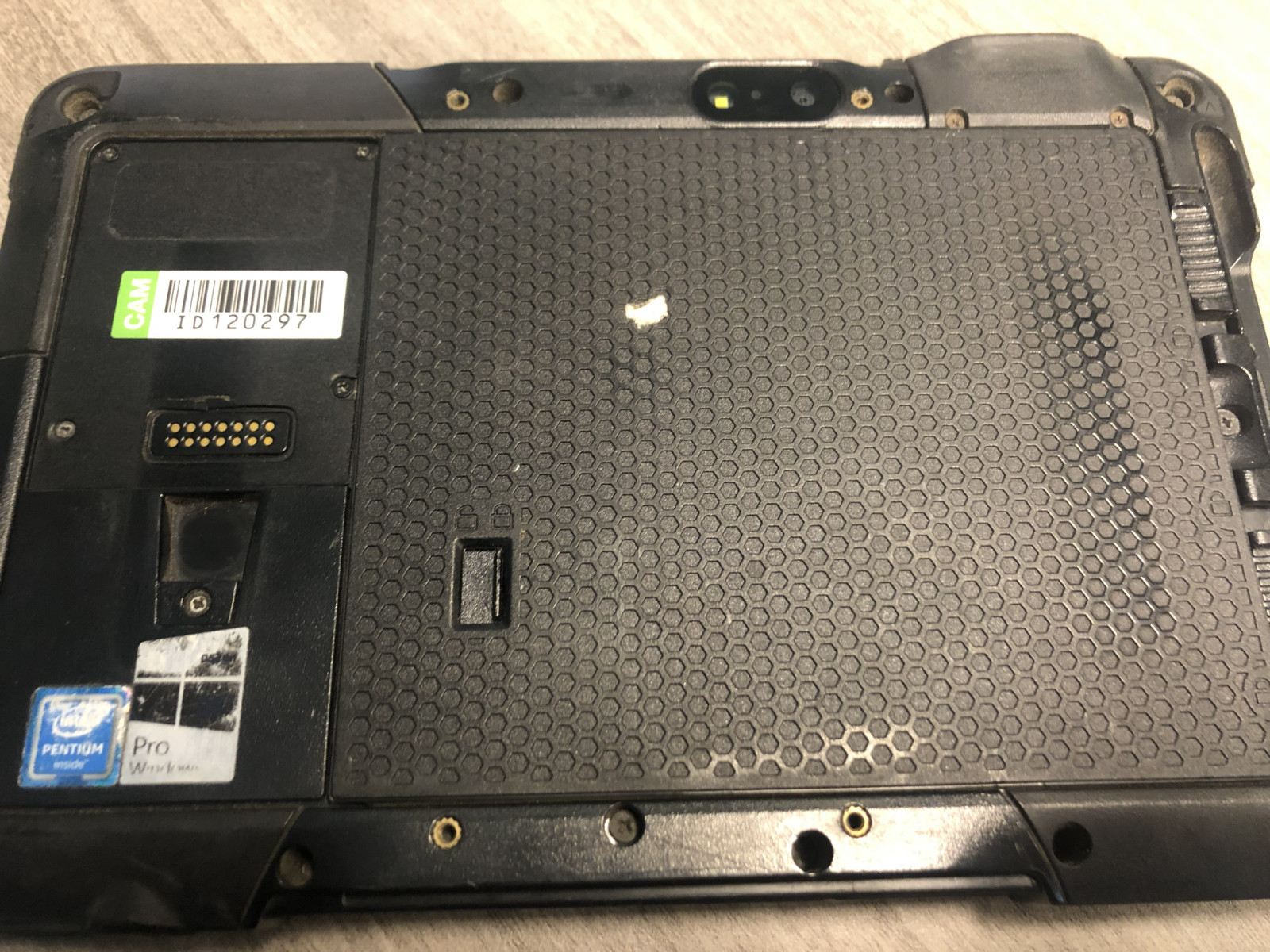 *USED* Getac T800 G1 Rugged Tablets – Windows 10