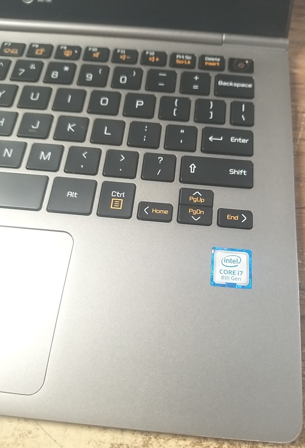 LG Gram 13Z980-A Laptop W/ i7-8550U 1.80GHz, 12GB, 256GB. *READ⬇️*