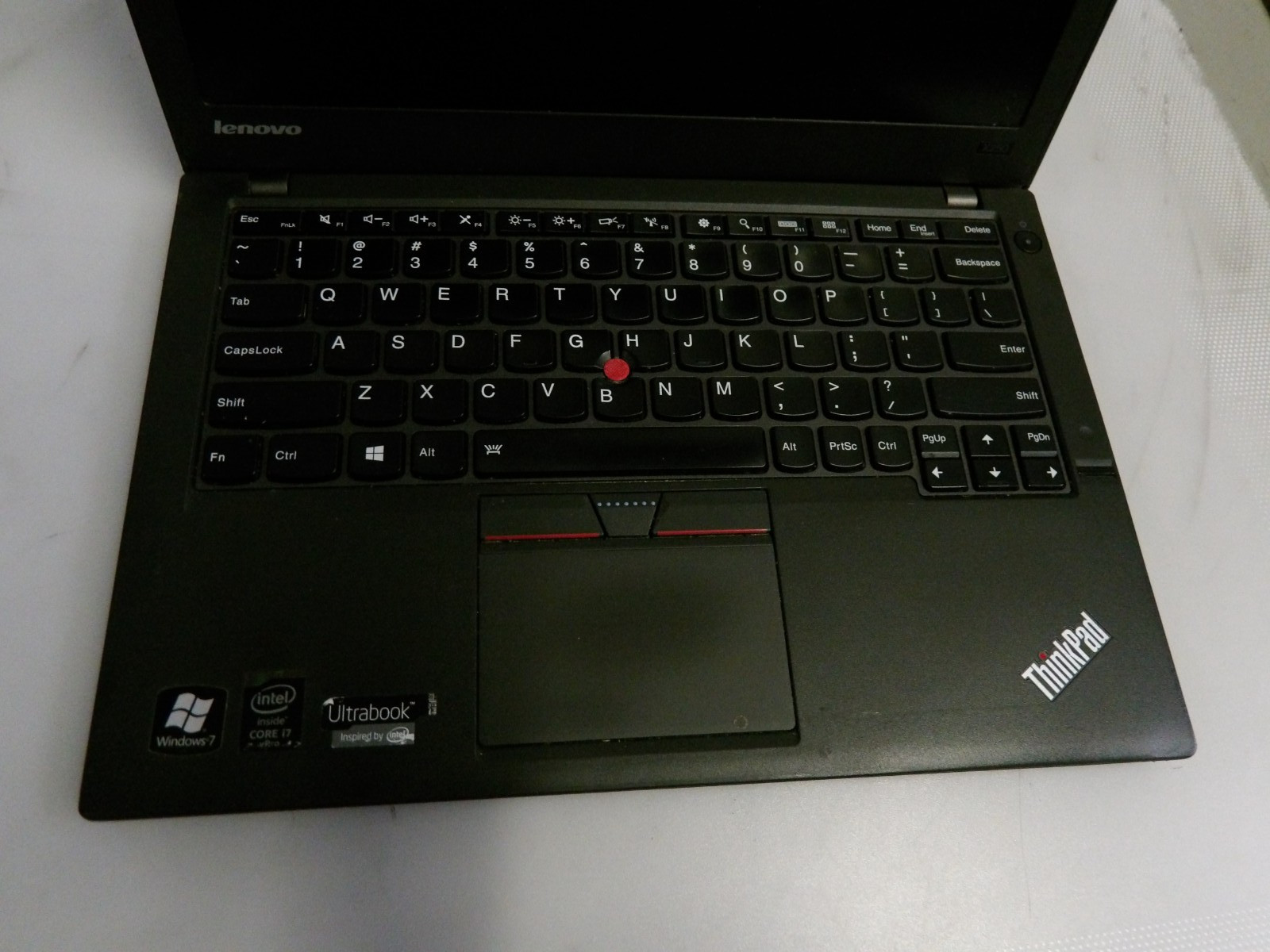 Lenovo ThinkPad X250 i7-5600, 8gb Ram, Laptop NO HDD/OS/ AC READ