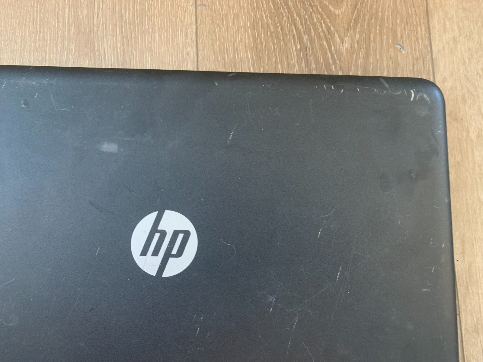 HP 15-f305dx 15.6″ AMD A6-5200 APU 2.00GHz 4GB RAM 500GB HDD Win 10 Home
