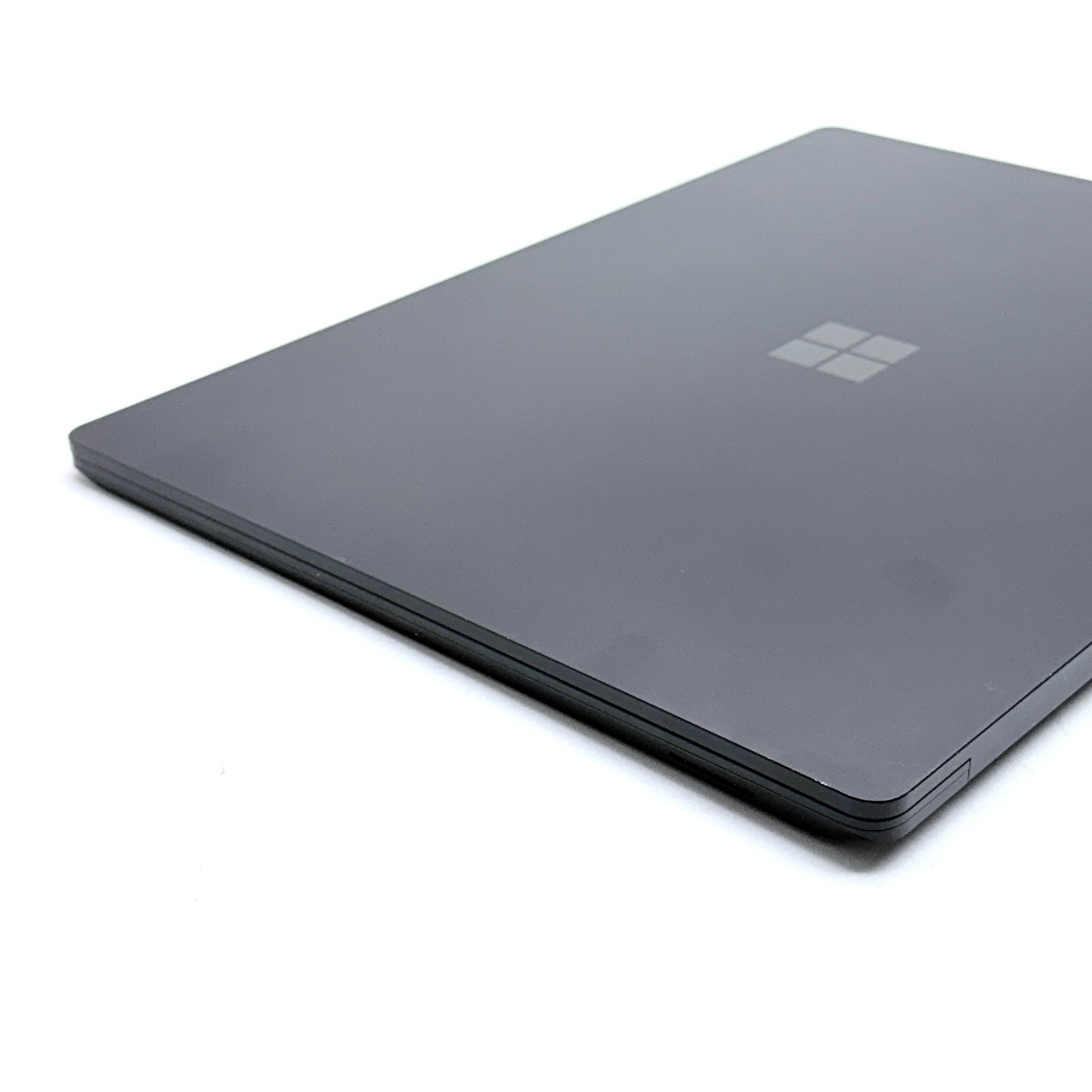 Microsoft Surface Laptop 3 15″ i7-1065G7 16GB RAM 256GB | Black | GOOD | R