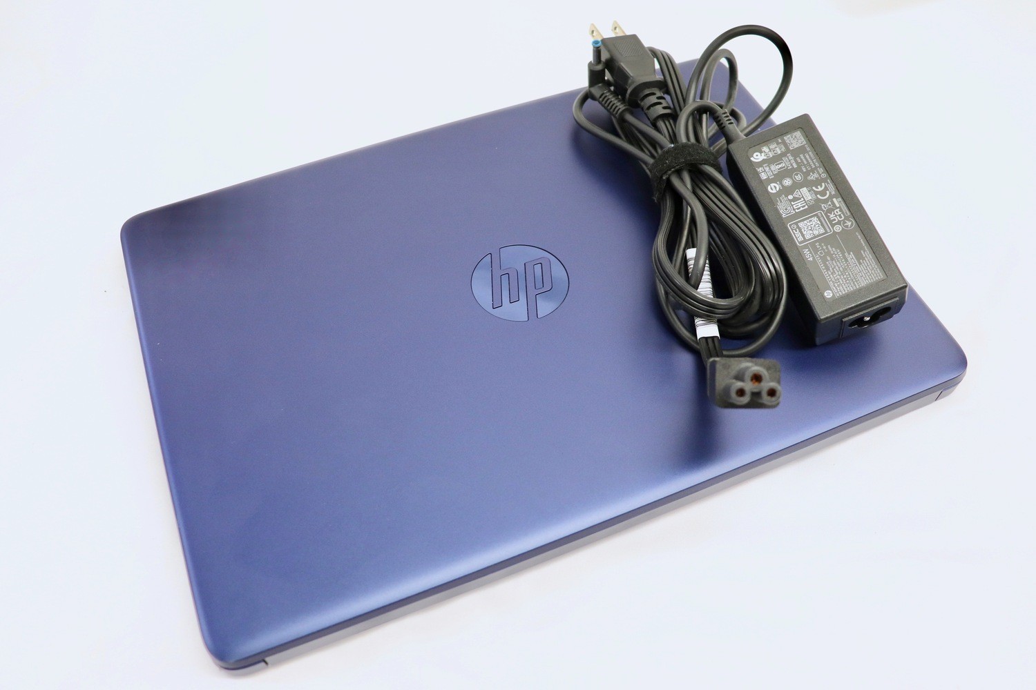 HP 14-cf211wm 14″ Celeron N4120 4GB 64GB eMMC W11 Home Laptop Blue