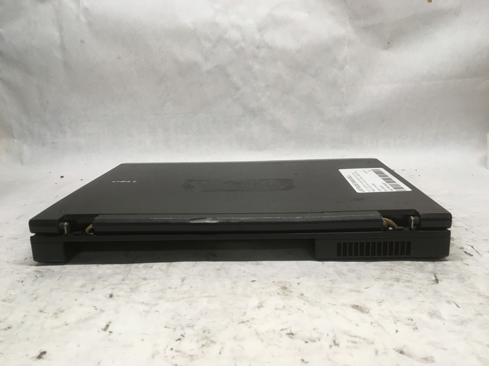 Dell Latitude E5400 14″ [AS IS] Intel Core 2 Duo P8400 @ 2.26 GHz – JZ