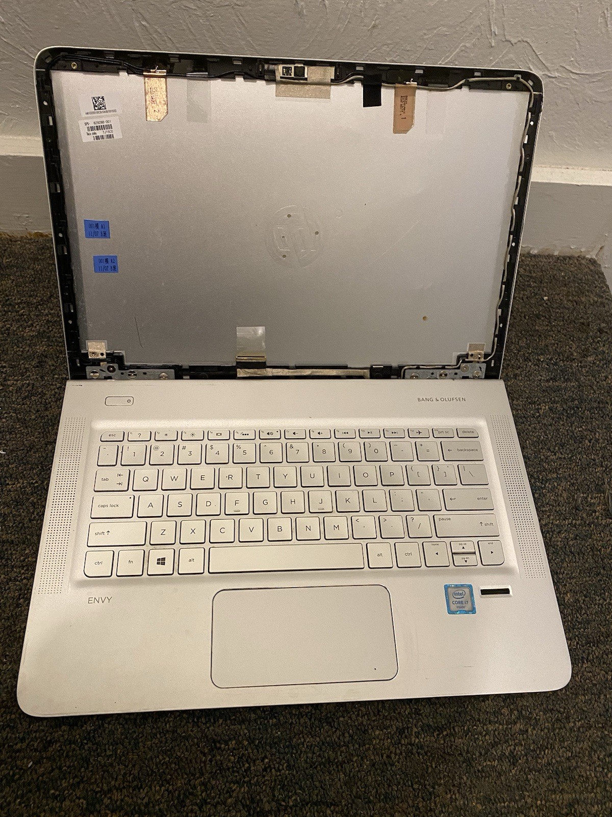 HP envy Touch screen 13” I7 8th Gen *parts