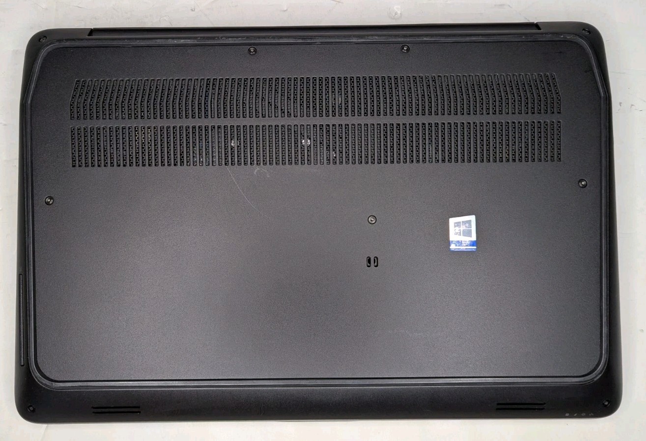 HP ZBook 15 G4 15.6″ Laptop Core i7-7820HQ 2.90GHz 32GB RAM 256GB SSD Win 11 Pro