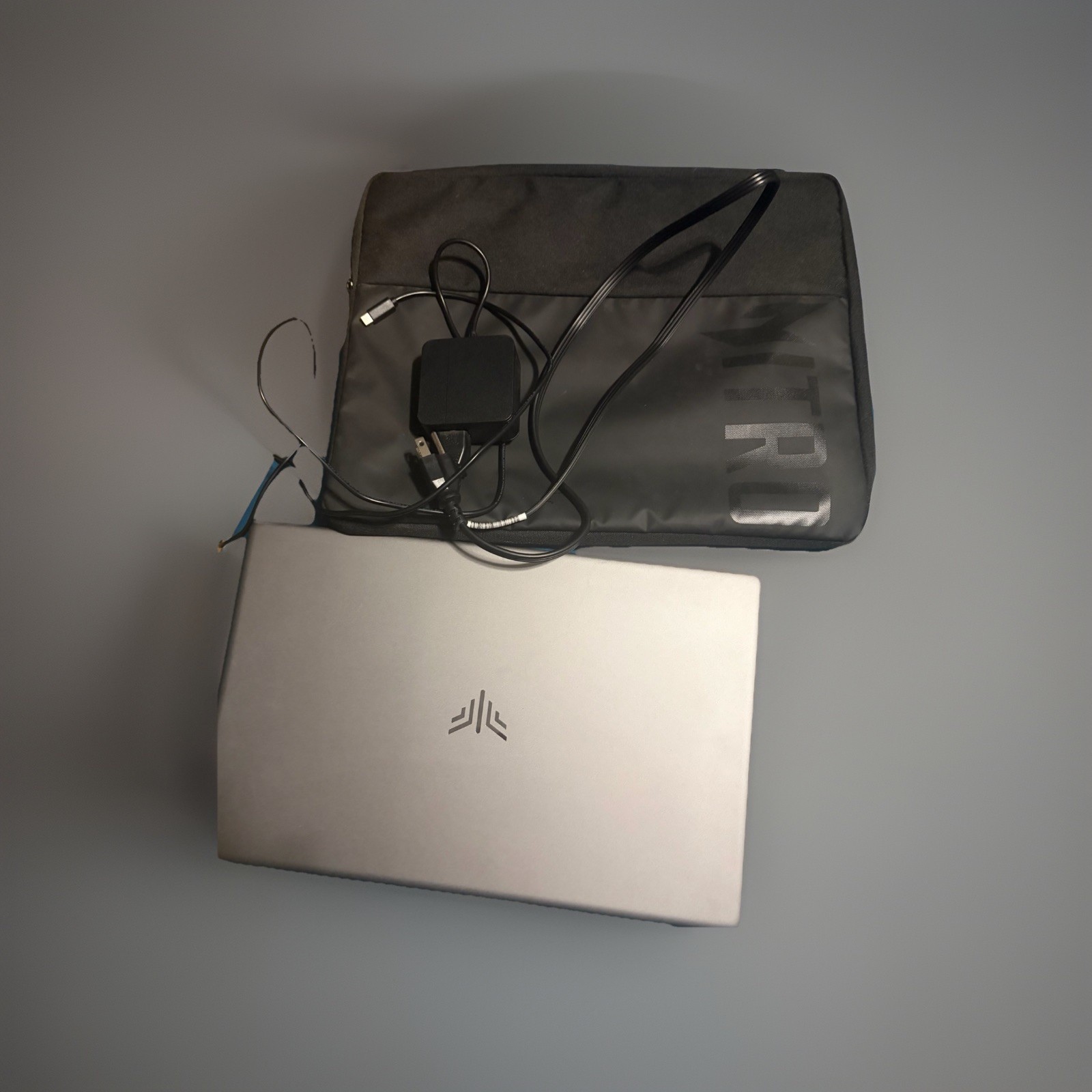 AX16Pro Laptop AMD Ryzen 7, Windows 11, 15.6″ Gray, Radeon Graphics