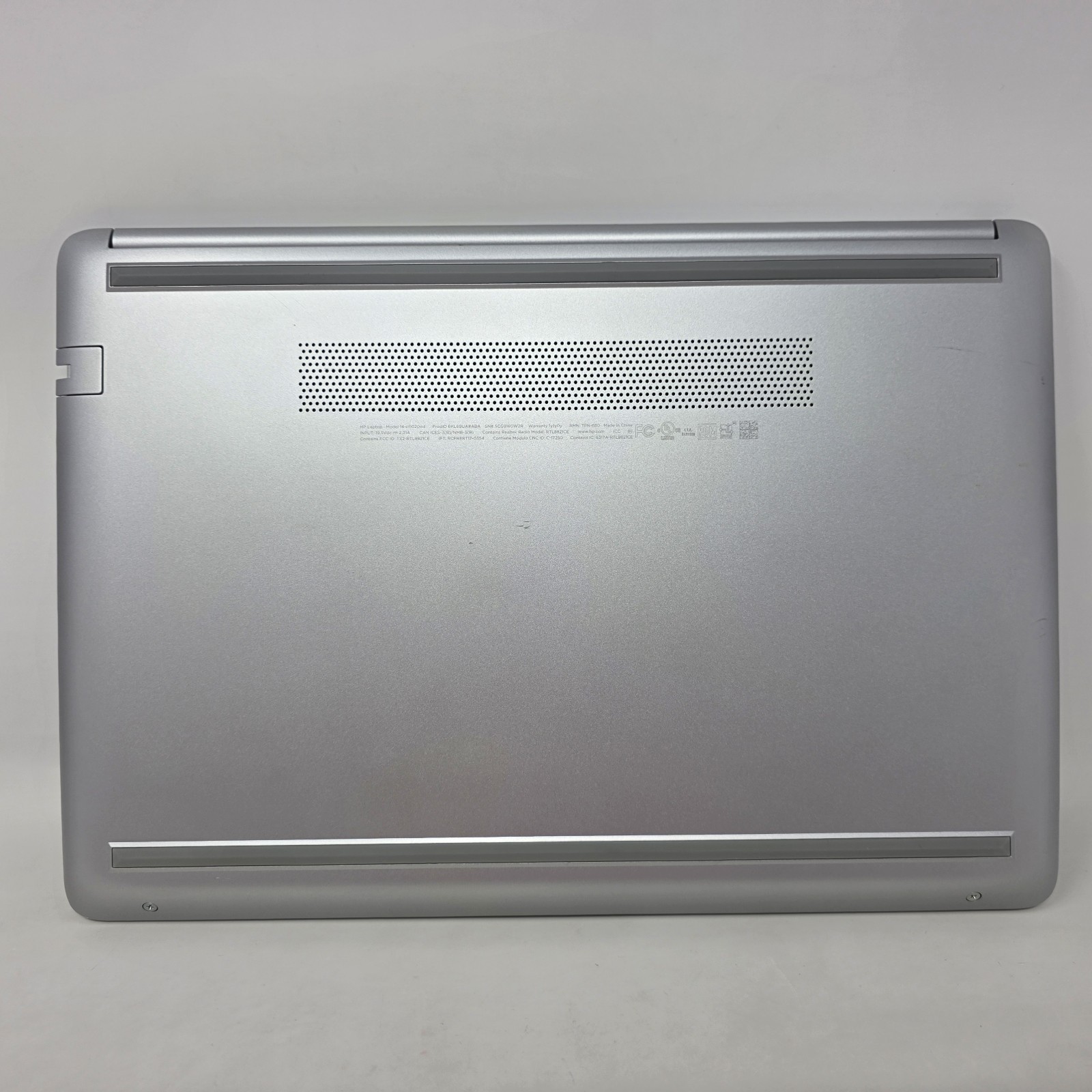 HP 14-CF1020OD 14″ 8GB 256GB SSD Intel Core i3-8145U X2 Silver NEEDS BATTERY