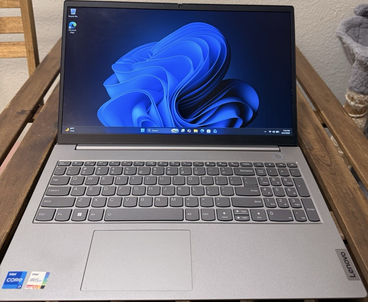 Lenovo ThinkBook 15″ Laptop Intel Core Windows 11 Silver Iris Xe Wi-Fi Bluetooth