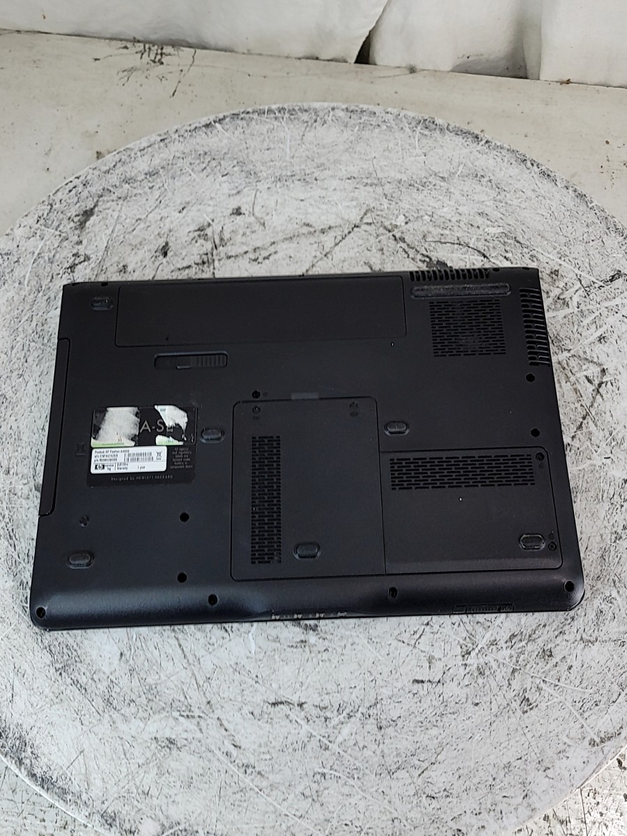HP PAVILION DV6000 RG365UA#ABA PC Laptop INTEL T1350 2GB 80GB