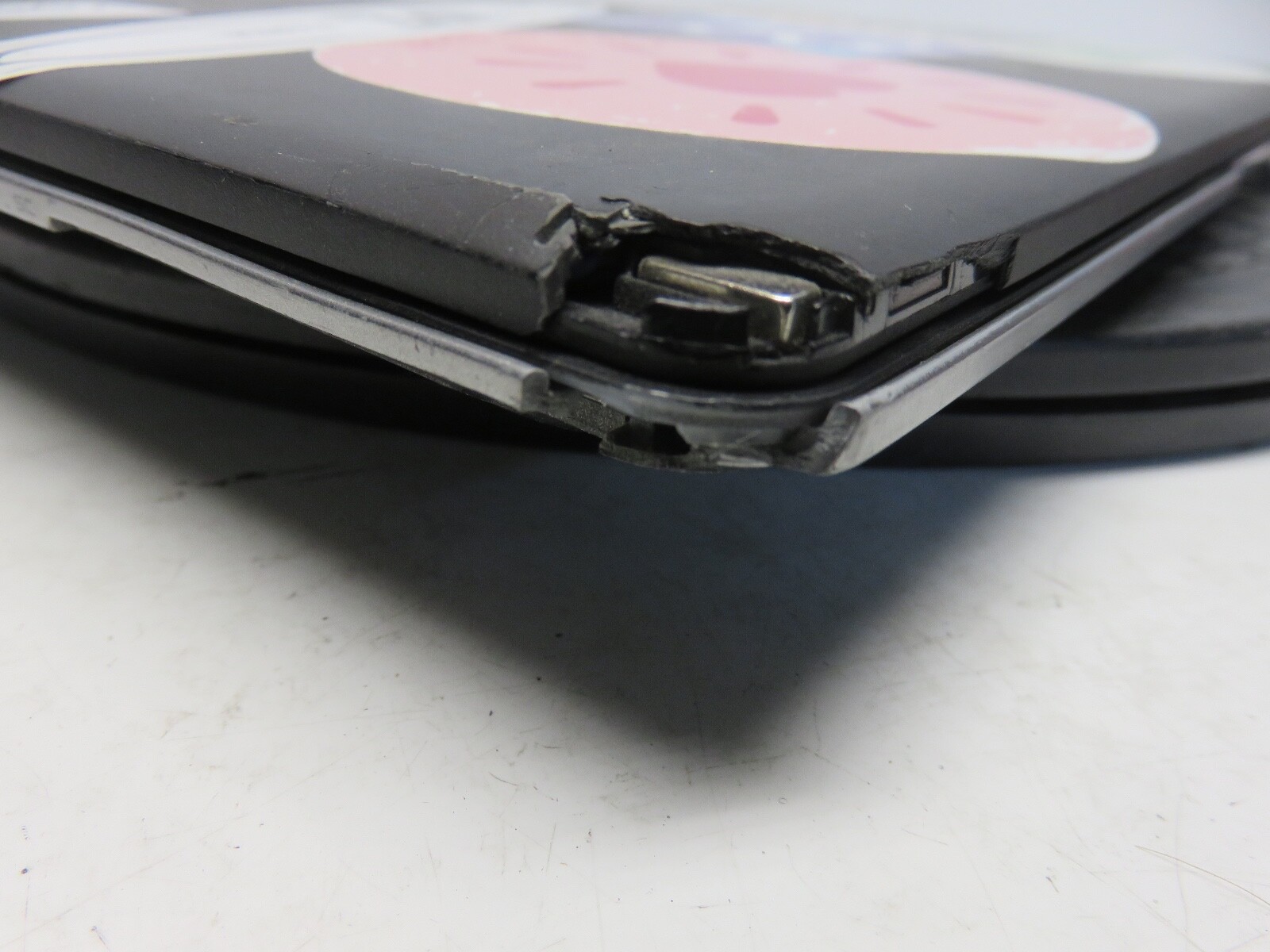 Dell Latitude 6430U Intel i7-3687U 2.1GHz 2 GB NO HDD No Batt