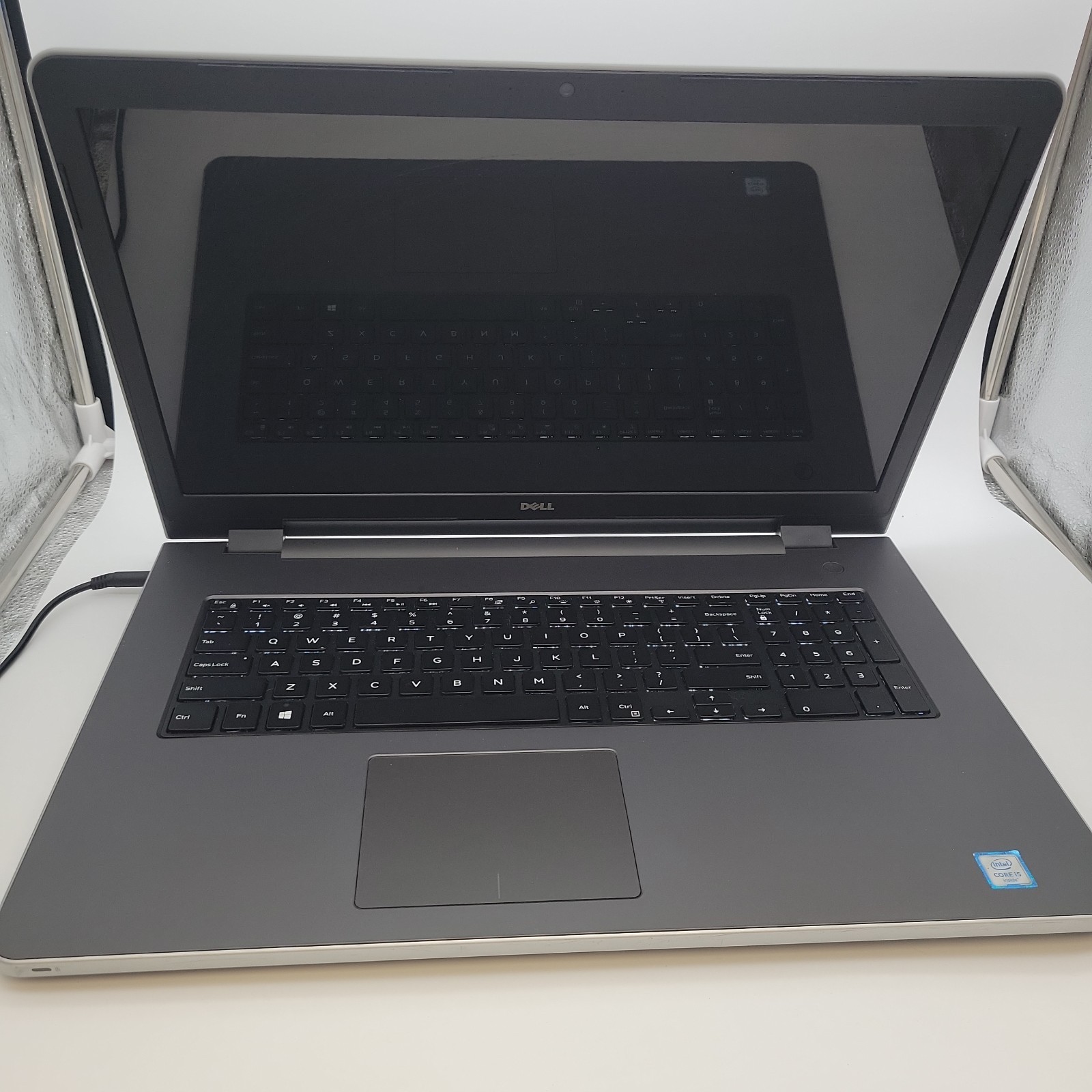 DELL INSPIRON 17 5759 Intel Core i5-6200U CPU@ 2.30GHz L137