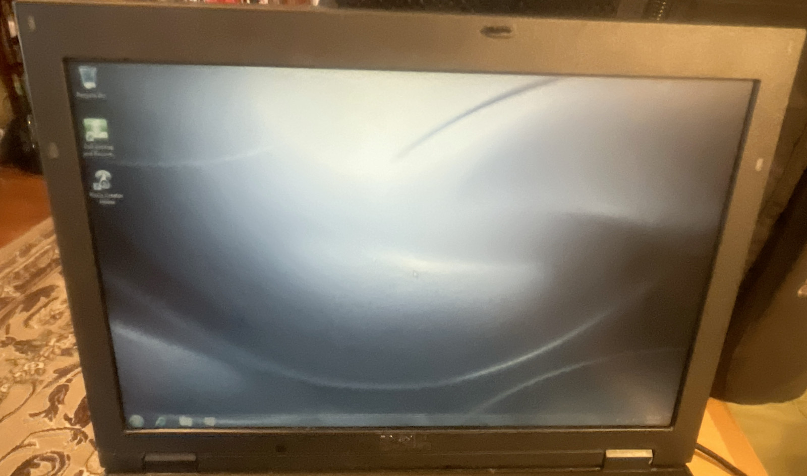 Dell Latitude E5400 Win 7 Prof 2 Duo P8700 2Gig 232 SATA HD TESTED w/case
