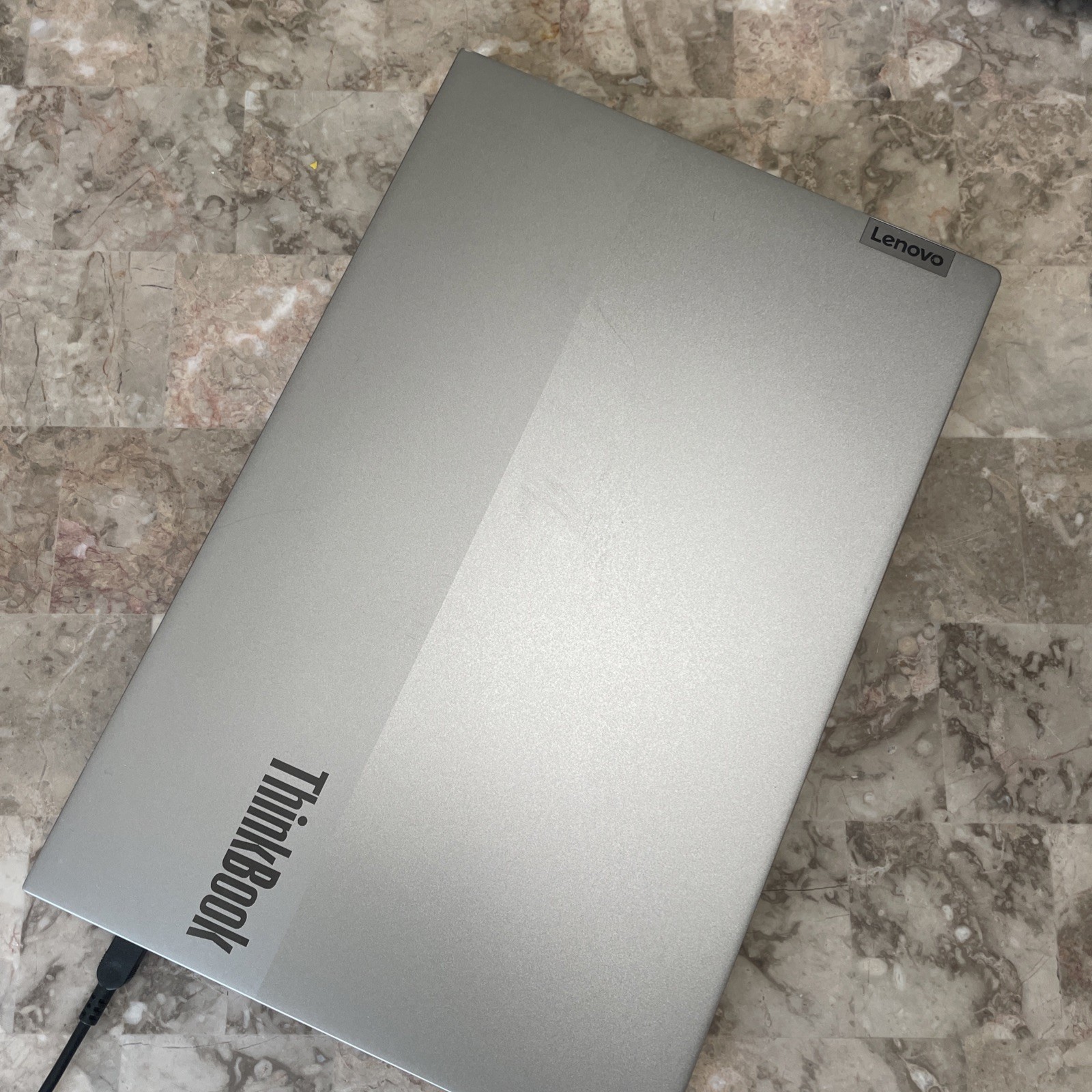 Lenovo ThinkBook 15 G2 ITL I7-1165G7 2.80GHZ NO OS/AC FOR PARTS ONLY