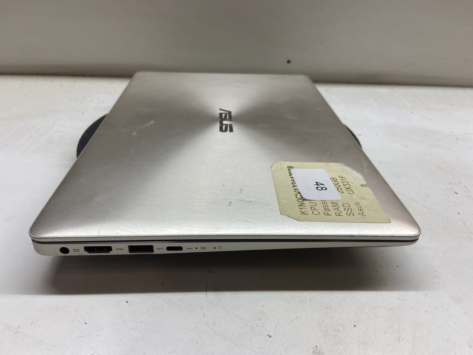 Asus Zenbook UX331U Intel Core i5-8250U 1.6GHz 8GB NO HDD