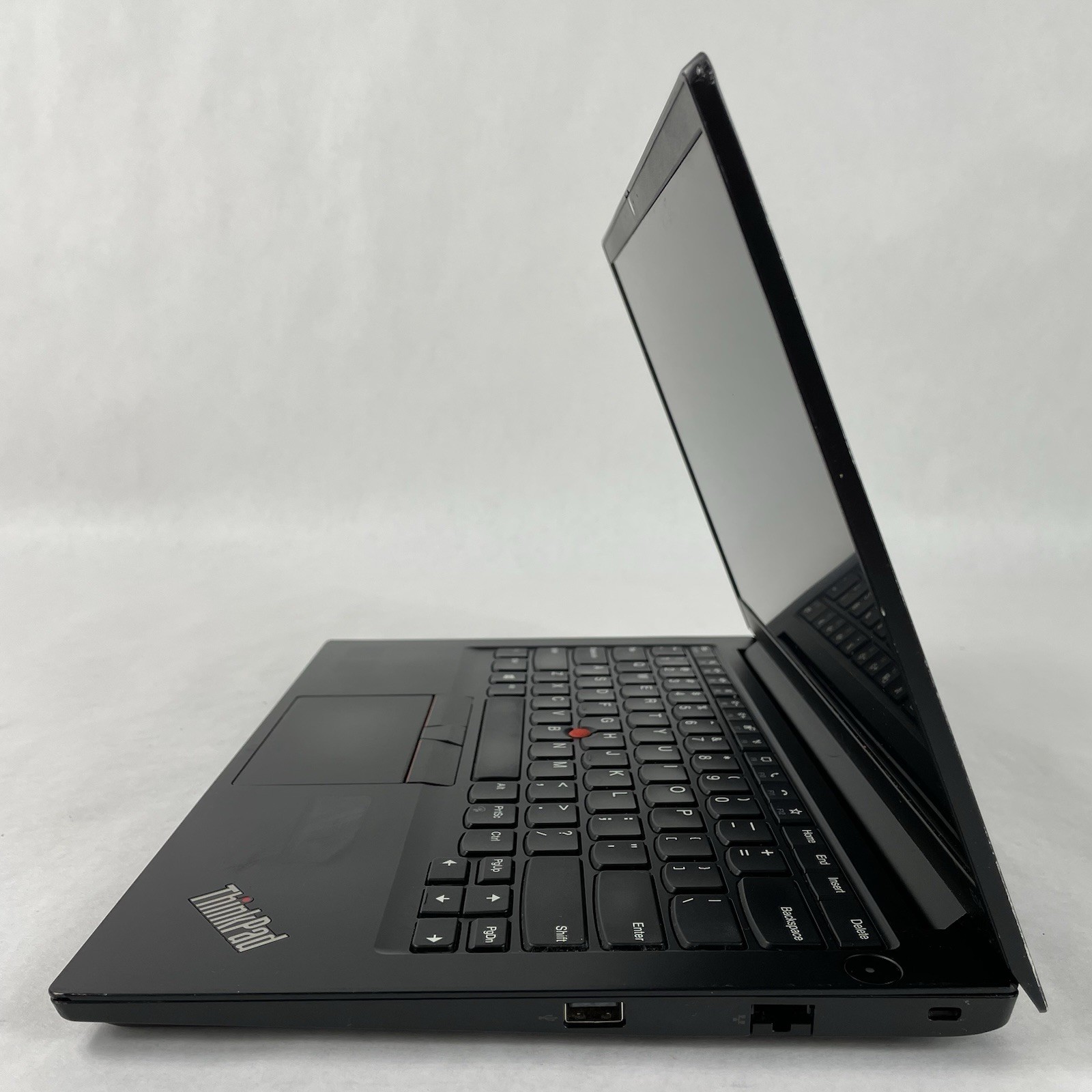 Lenovo ThinkPad E14 Gen 2 14″ Ryzen 5 4500U 2.375 GHz 8 GB RAM No SSD No OS