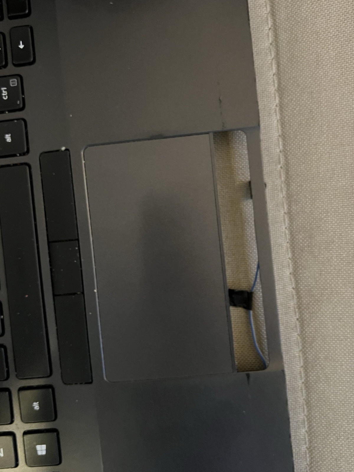 Dell Latitude 5400 14” Intel Core i5 8th Gen 1.60 GHz Intel UHD Read