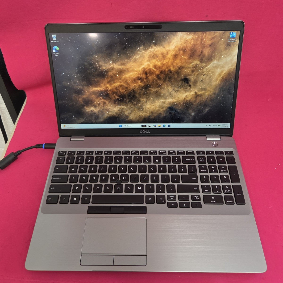 Dell Latitude 5500 15.6″ FHD i5-83650U CPU 8GB RAM 128GB SSD – Win 11 Pro