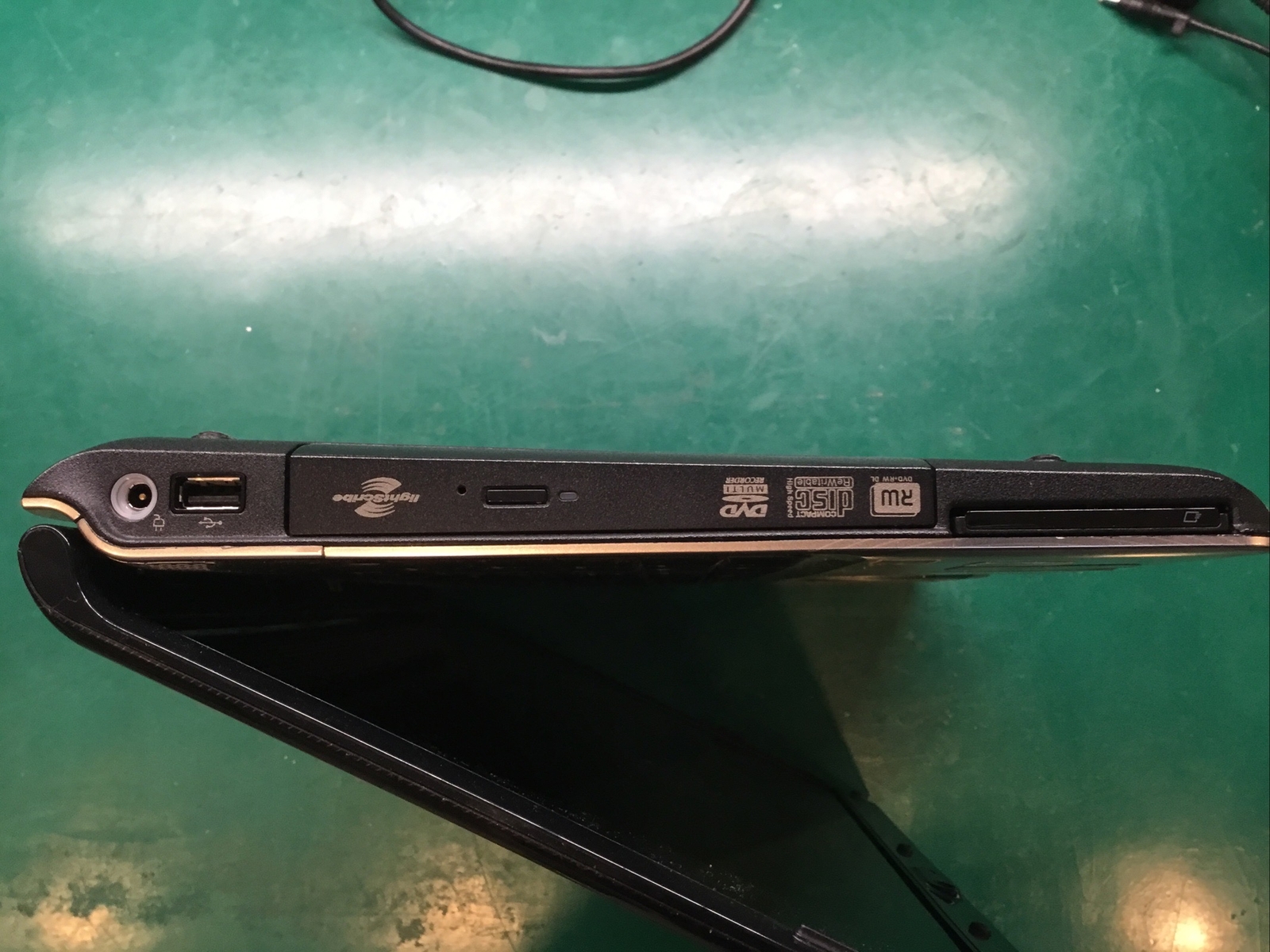 Hp Pavilion Dv6748us, AMD Turion 64 X2 2.0GHz, 2GB RAM, 80GB HDD, Win 10 – I7