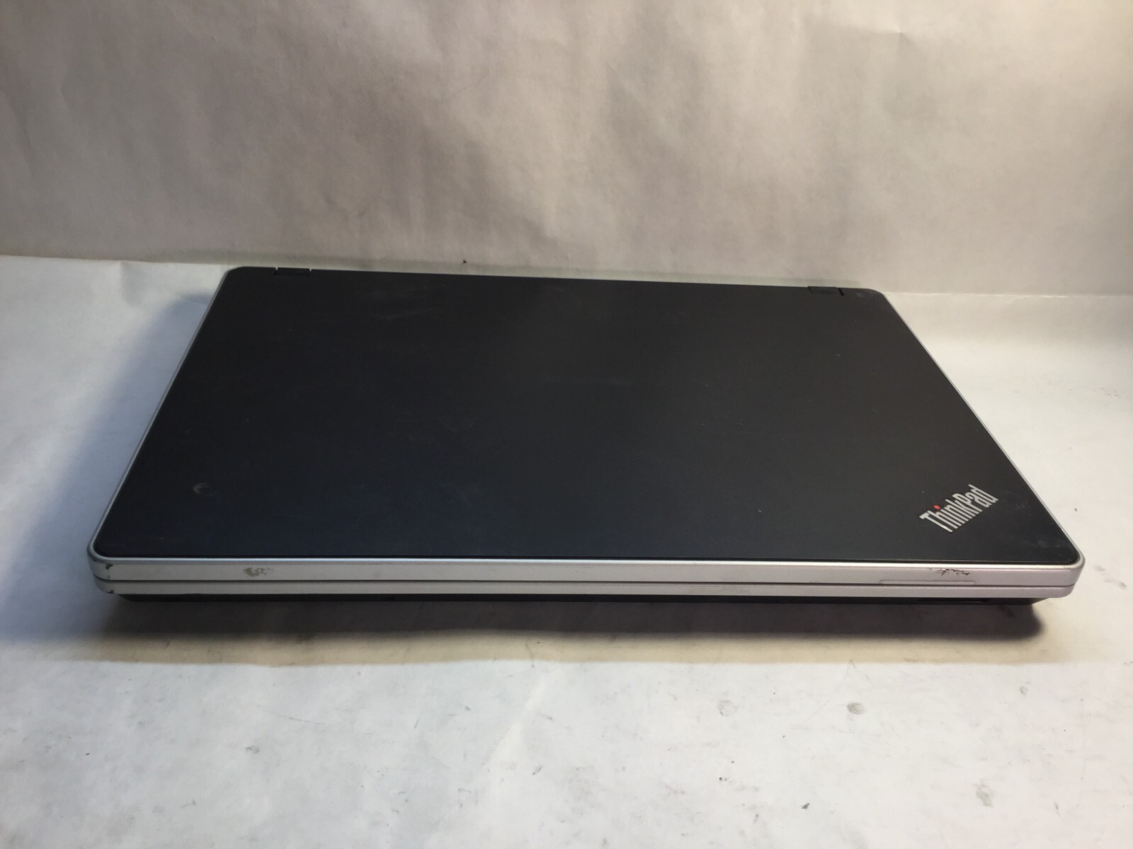Lenovo ThinkPad Edge 14″ Intel Core i3 380M- Boots to BIOS/DISPLAY DAMAGE -MZ
