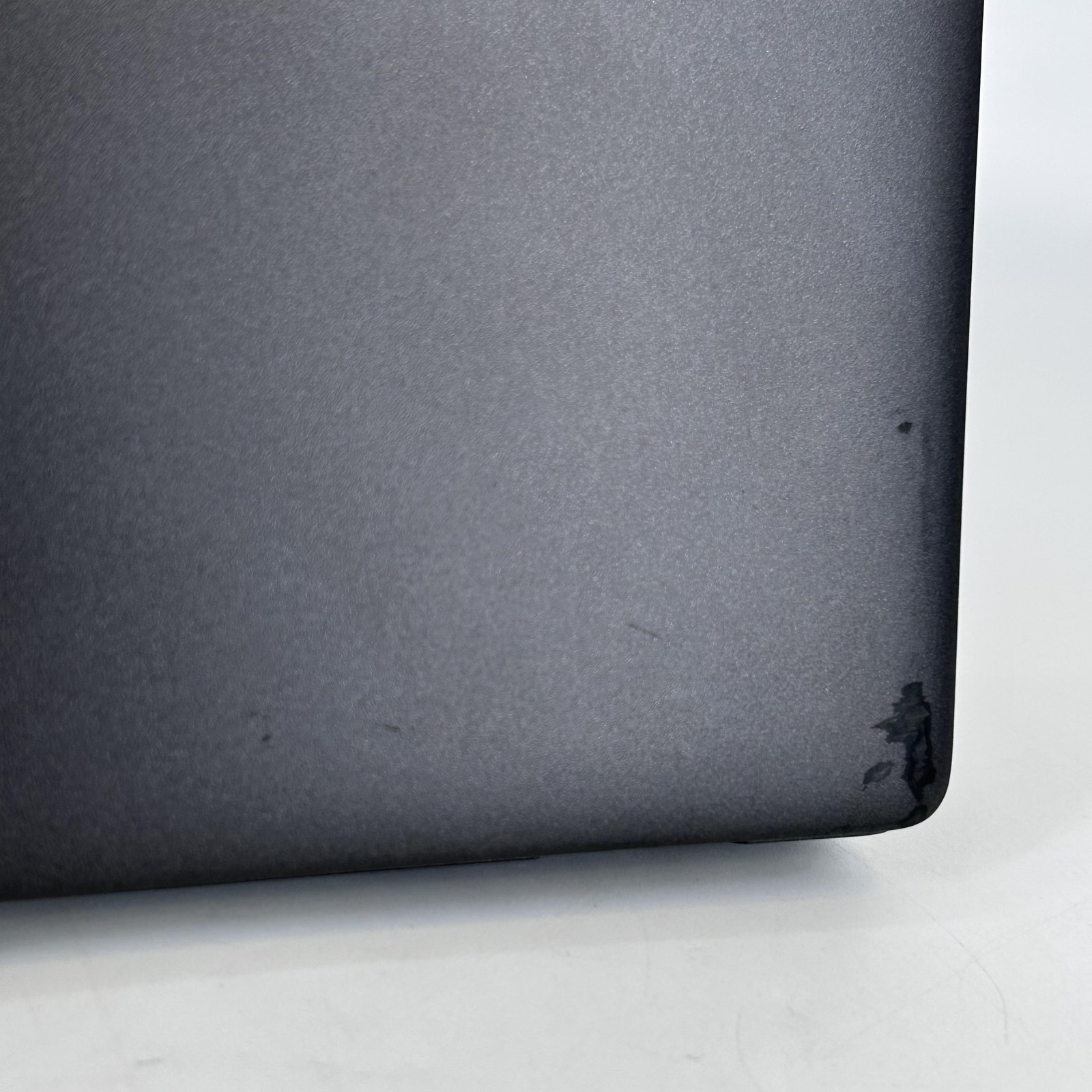 Dell Latitude 5400 14 Black HD i7-8665U 1.90GHz 16GB 500GB HDD Good