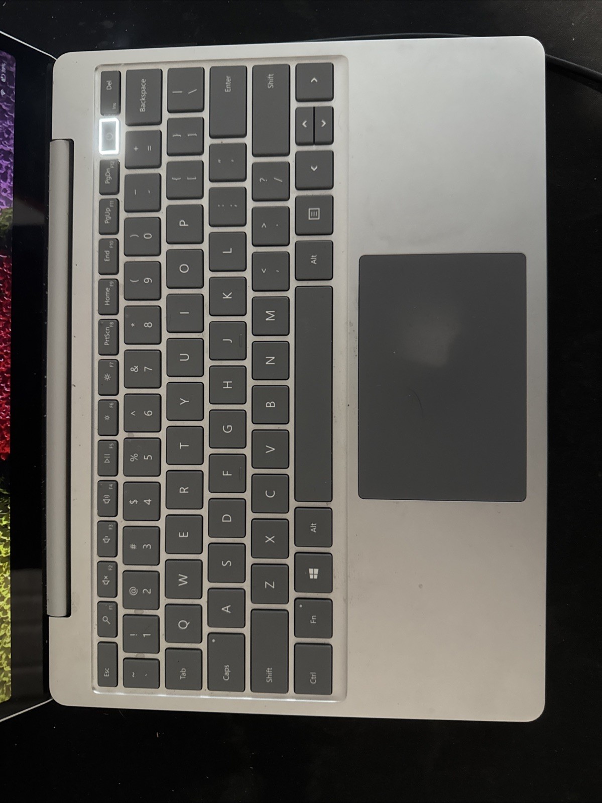 Microsoft Surface Go 1st Generation 8GB RAM, 128GB Model 1943-including charger