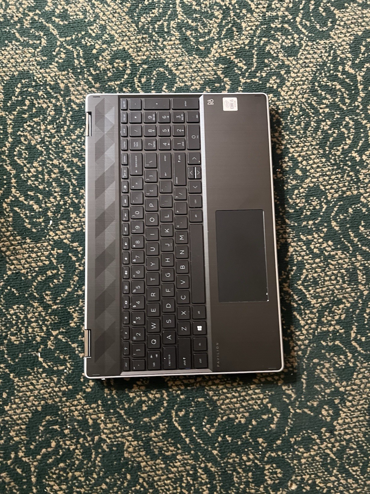 2-in1 HP Pavilion x360 Convertible 15″ i5-10210U 1.6GHz 8GB RAM 256GB SSD Win11
