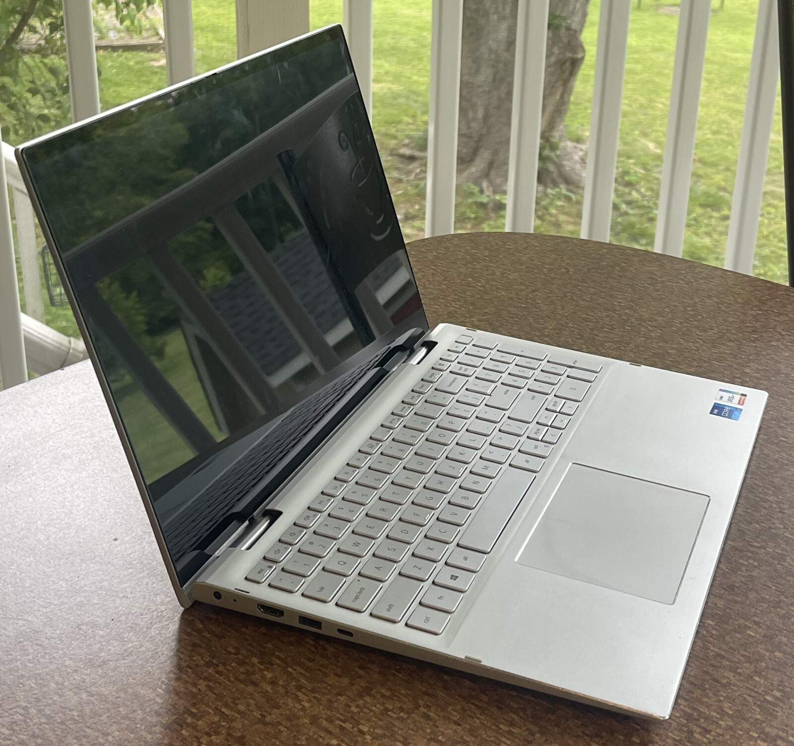 Dell Laptop 14″ Inspiron 7506 2n1 Touchscreen 11th Gen Intel(R) 16GB RAM