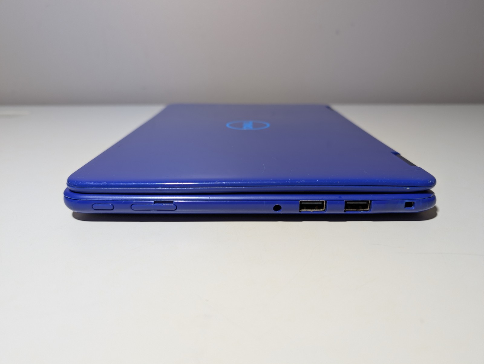 DELL INSPIRON 11 3168 2-in-1 | PENTIUM N3710 8GB RAM 128GB SSD | BLUE