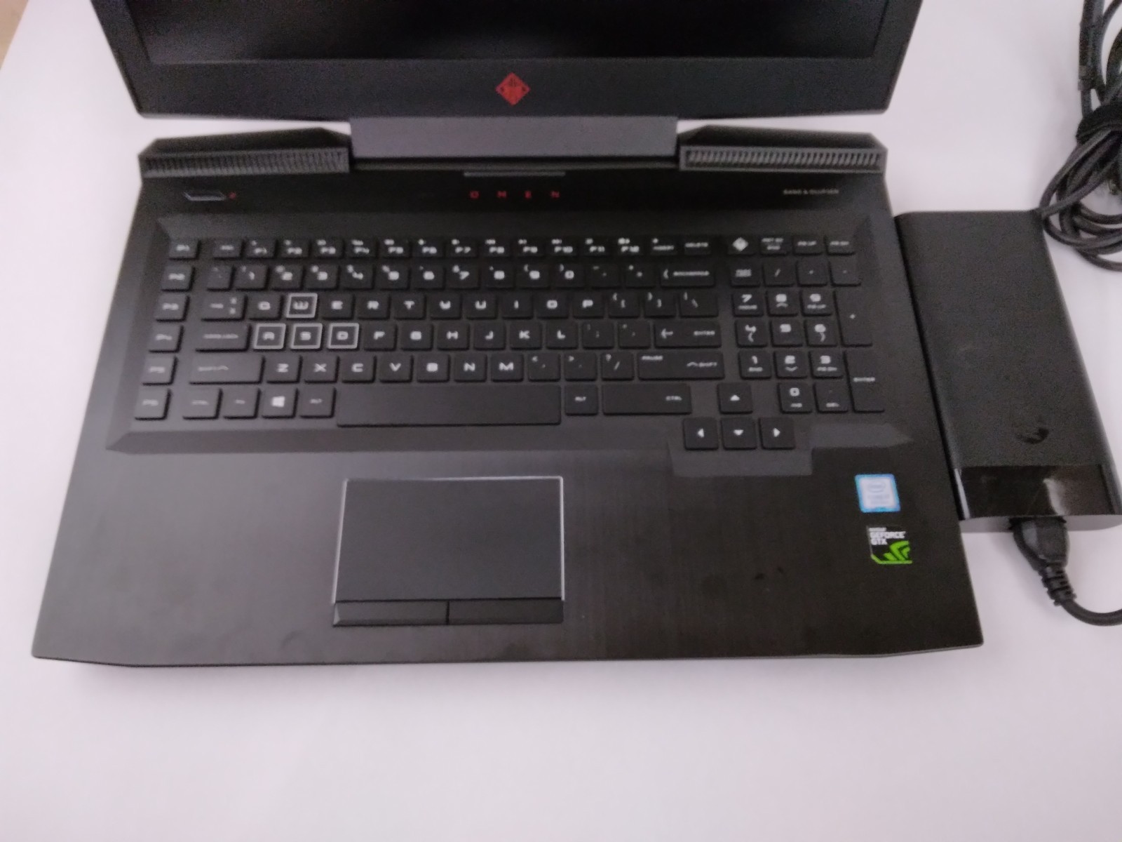 HEWLETT PACKARD OMEN 17-AN179WM Gaming Laptop i7-8750H CPU 2.20ghz 16gb