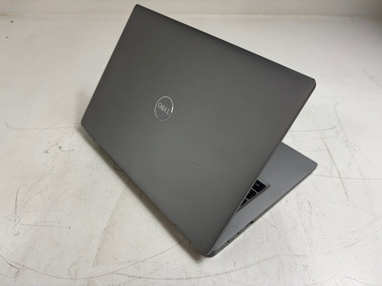 Dell Latitude 5330 Core i5-1245U 1.6GHz 16GB 512GB NVMe 13.3″ W11P Laptop