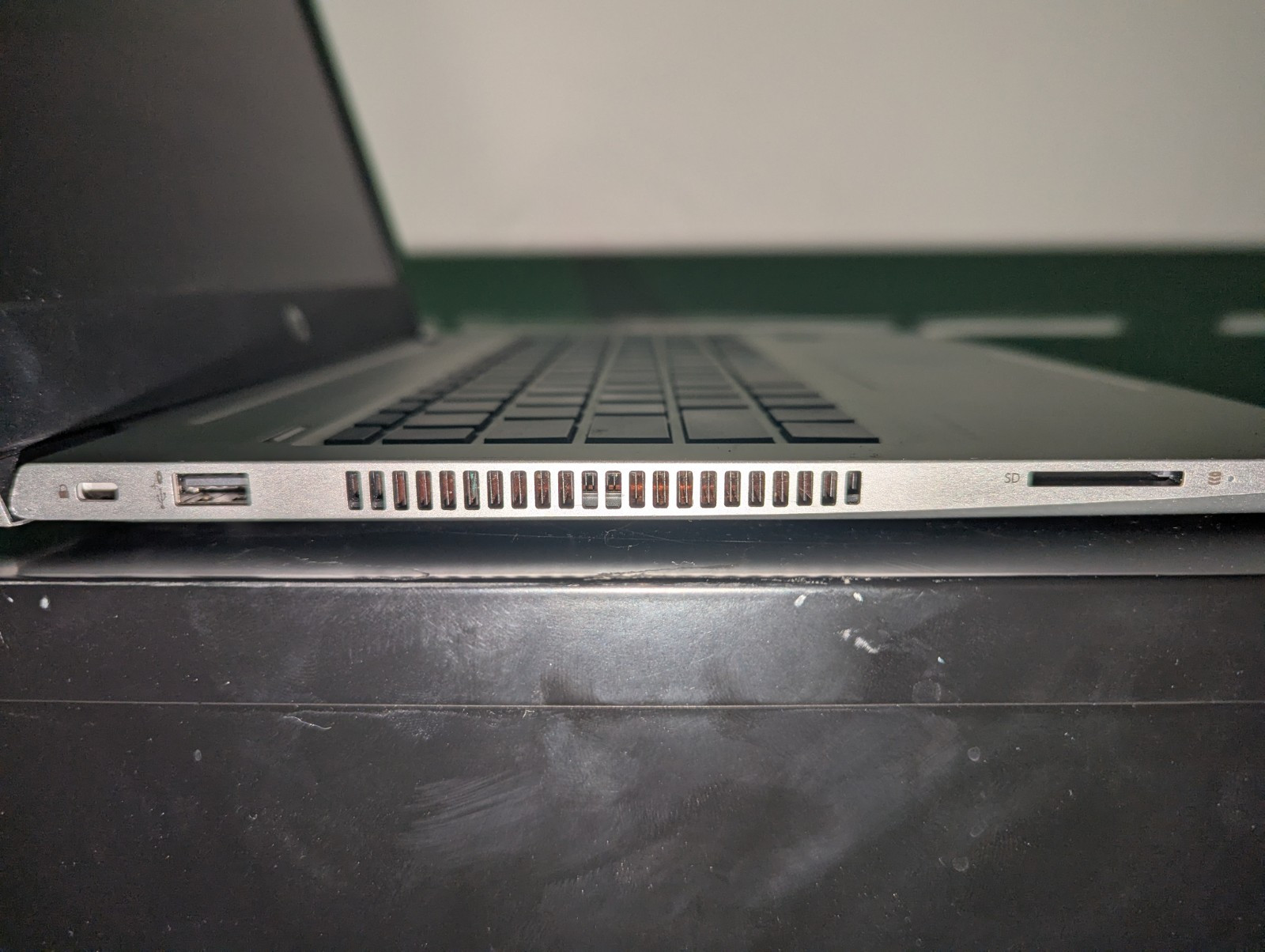 HP ProBook 440 G6 intel core i5-8256U, 8GB, 256GB SSD, Win 11 Pro