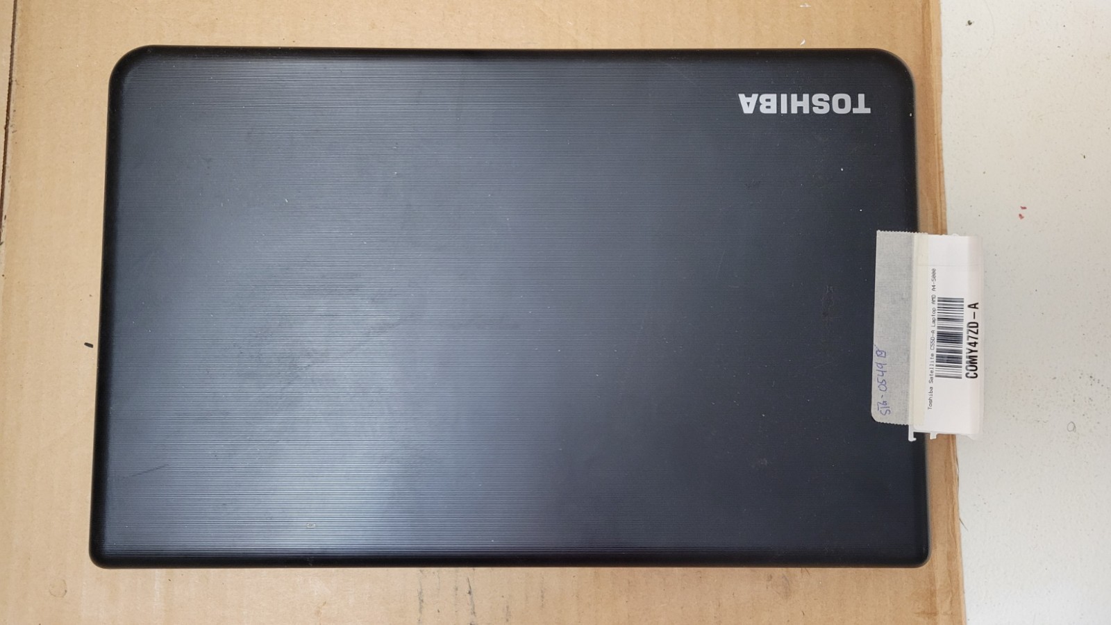 Toshiba Satellite C55D-A5382 AMD A4-5000 W/Radeon 1.5GHz 4GB RAM 320GB HDD Win10