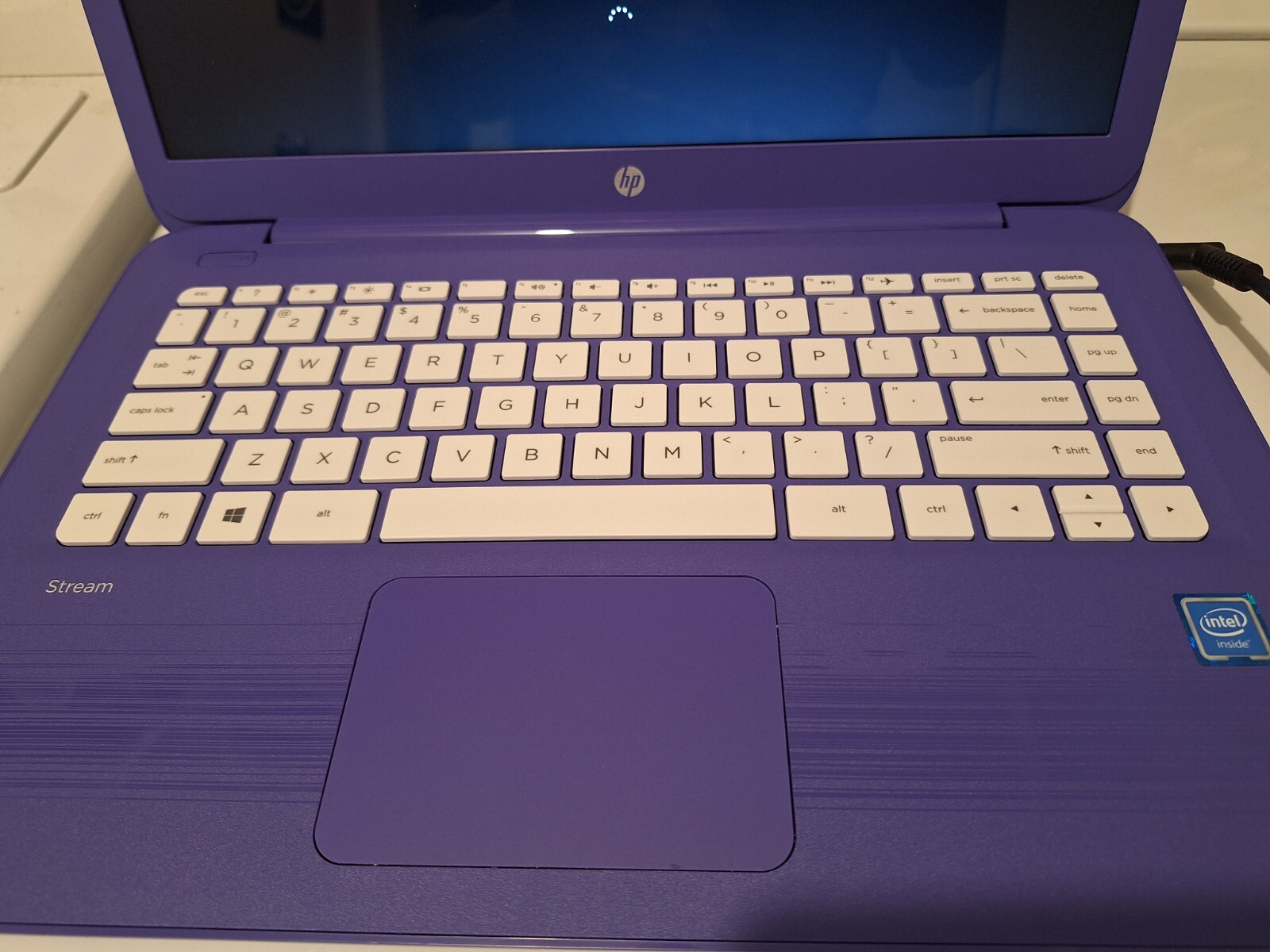 HP ‎14-CB171WM Stream 14″ (64GB, Intel Celeron N4000, 1.1 GHz, 4GB) Laptop-…