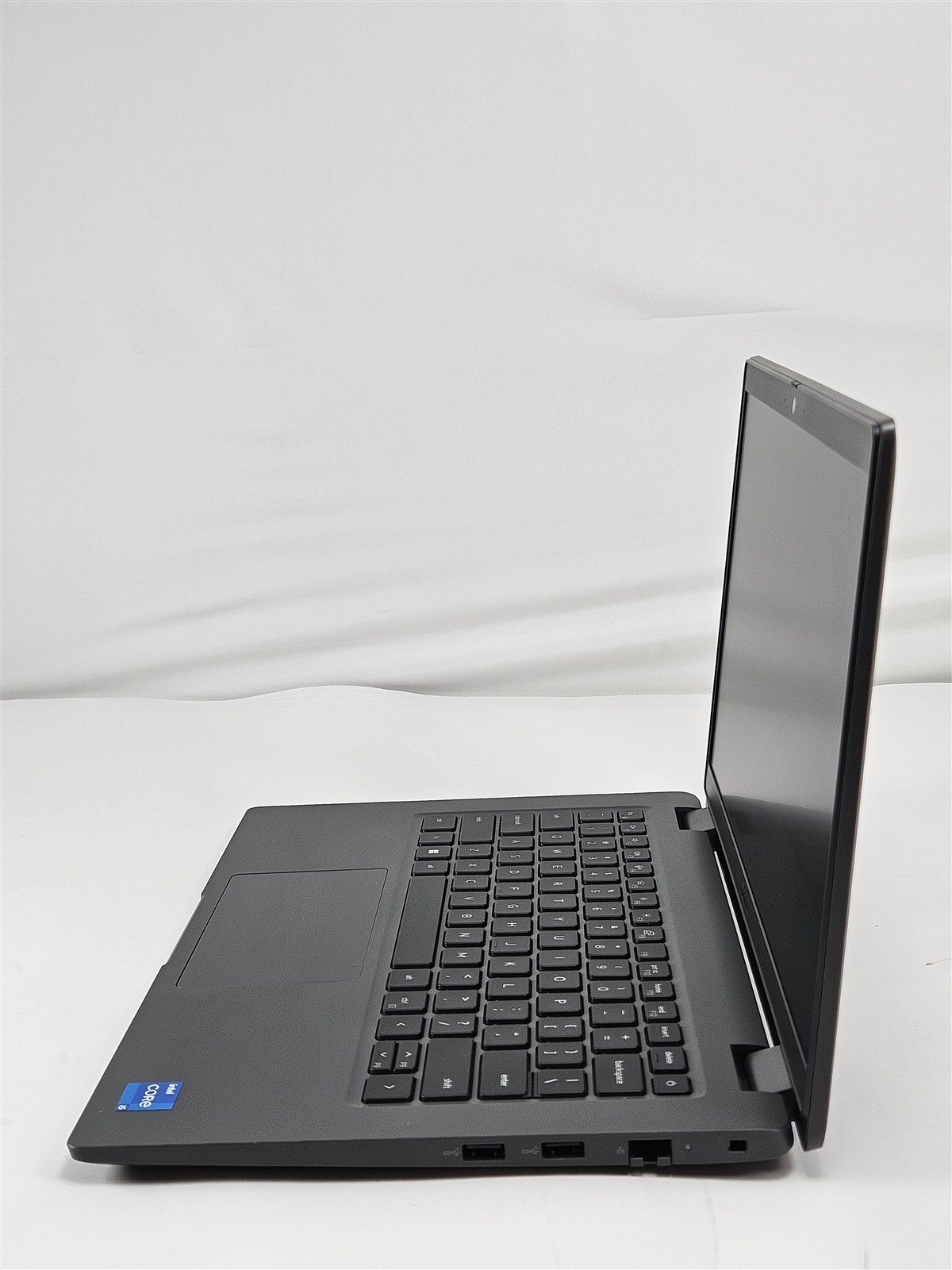 Dell Latitude 3440 P169G i5-1335U 16GB 256GB SSD 14″ Intel UHD Graphics