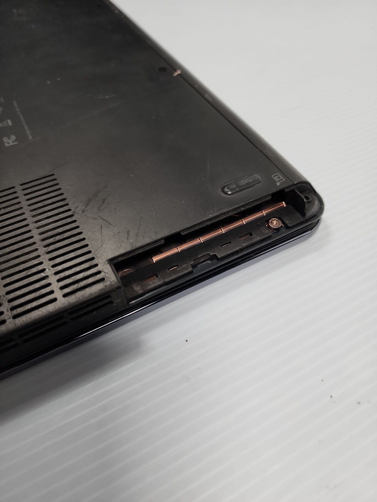 LENOVO ThinkPad Twist S230u Touchscreen Laptop i3 1.80 GHz 4GB NO HDD